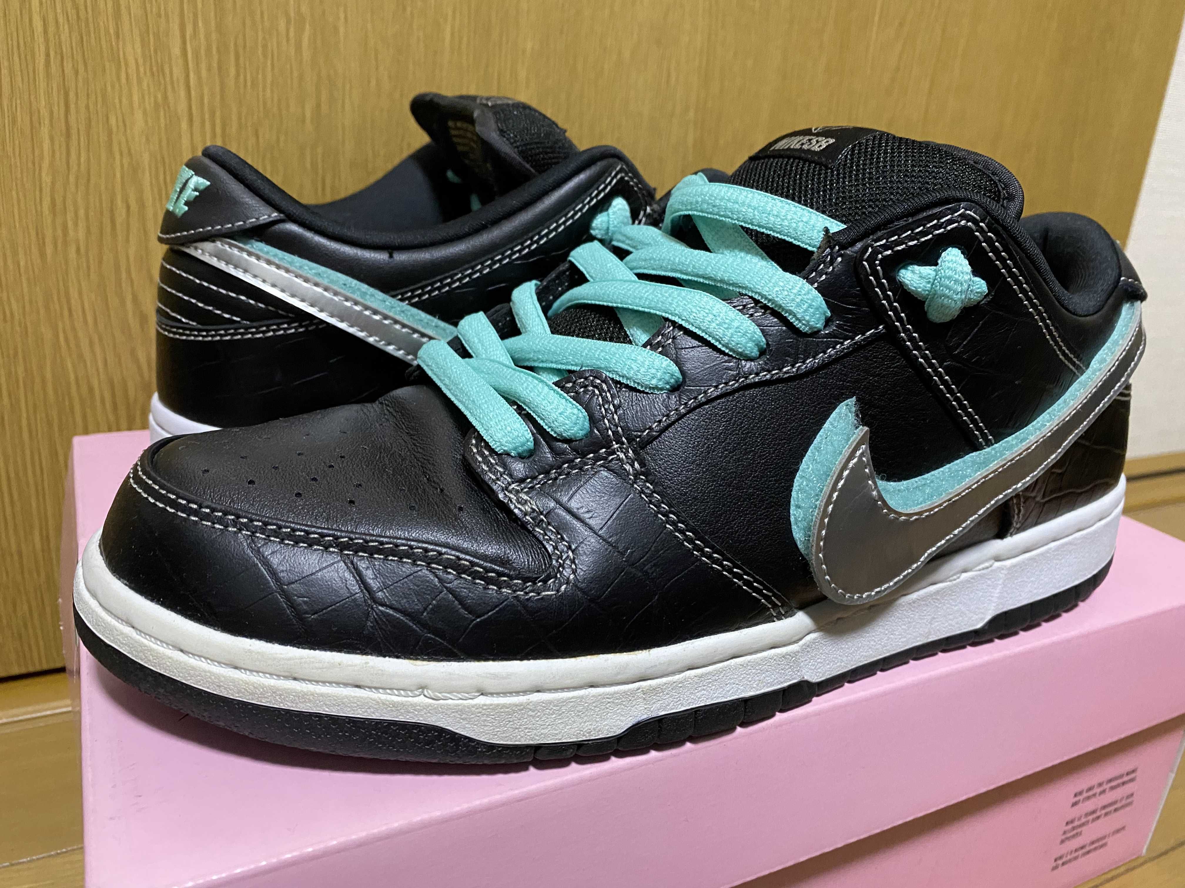 Diamond Supply Co. × Nike SB Dunk Low Pro "Black"