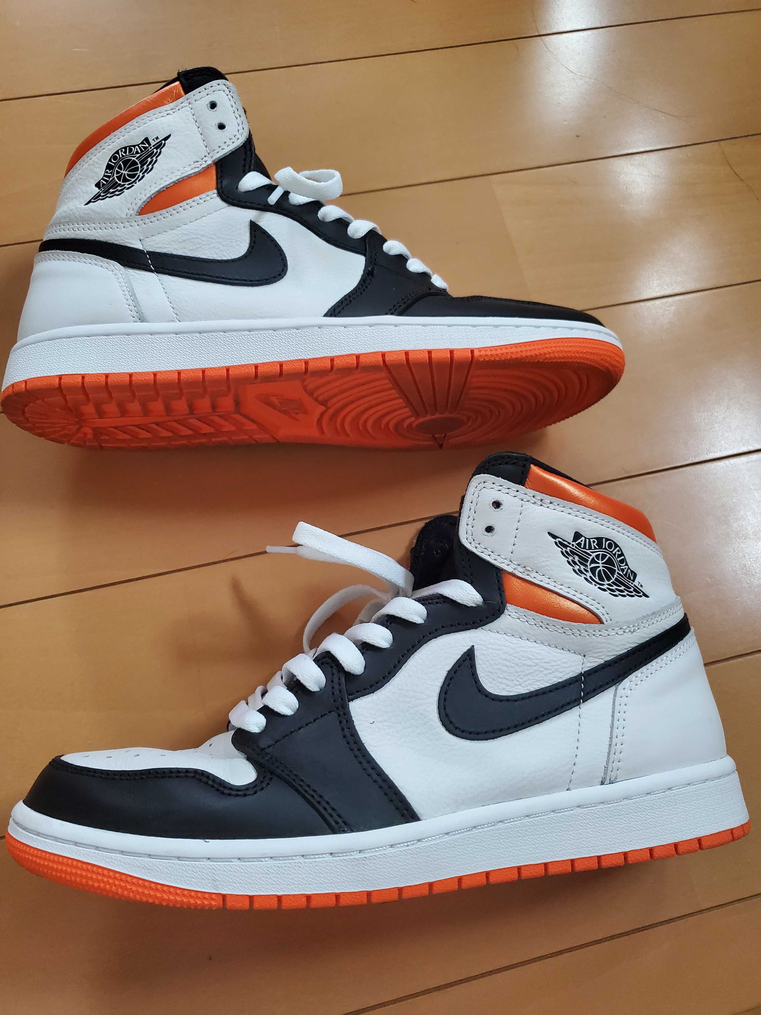 Nike Air Jordan 1 Retro High OG "Electro Orange"