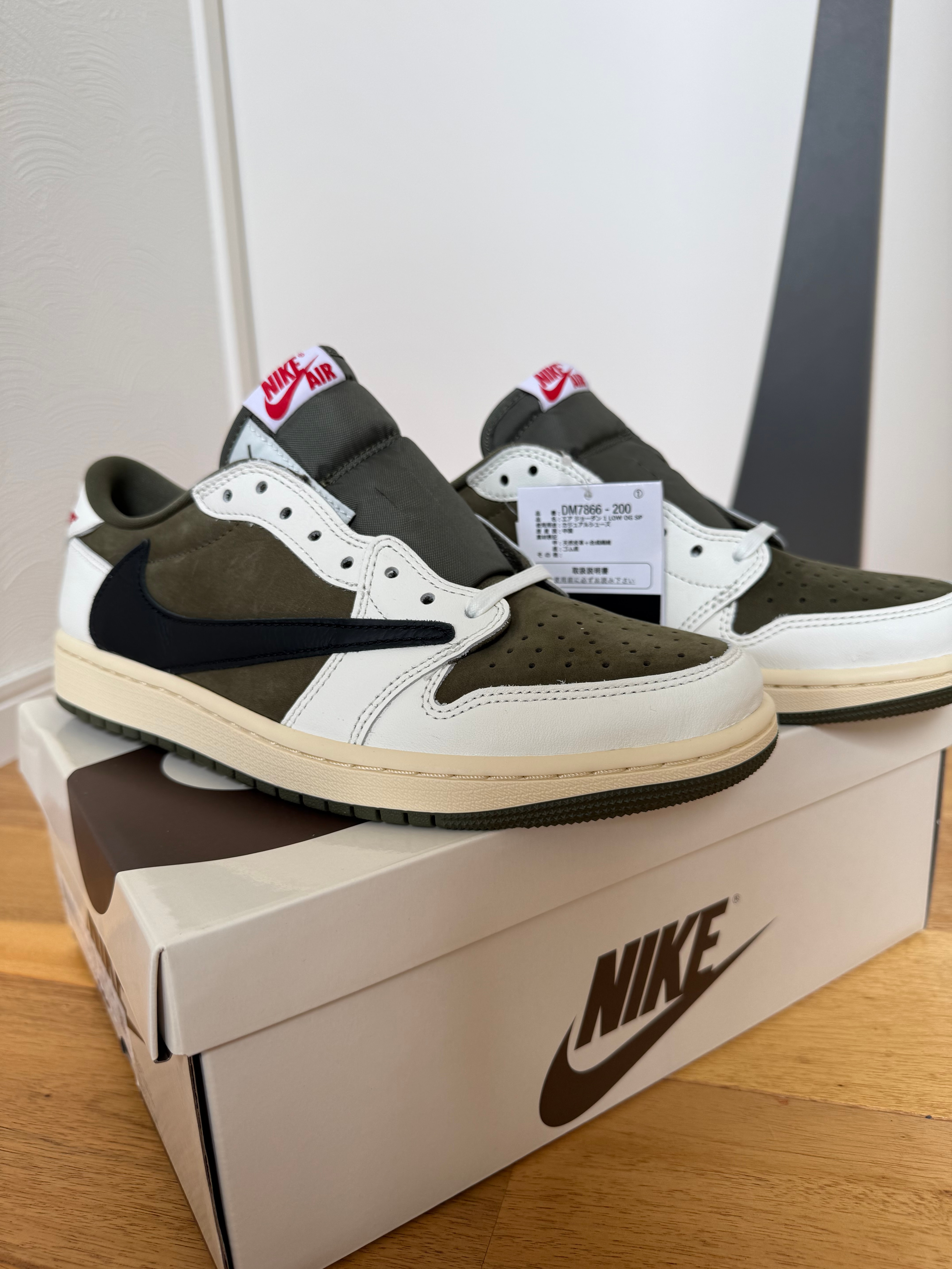 Travis Scott × Nike Air Jordan 1 Low OG SP "Reverse Olive"