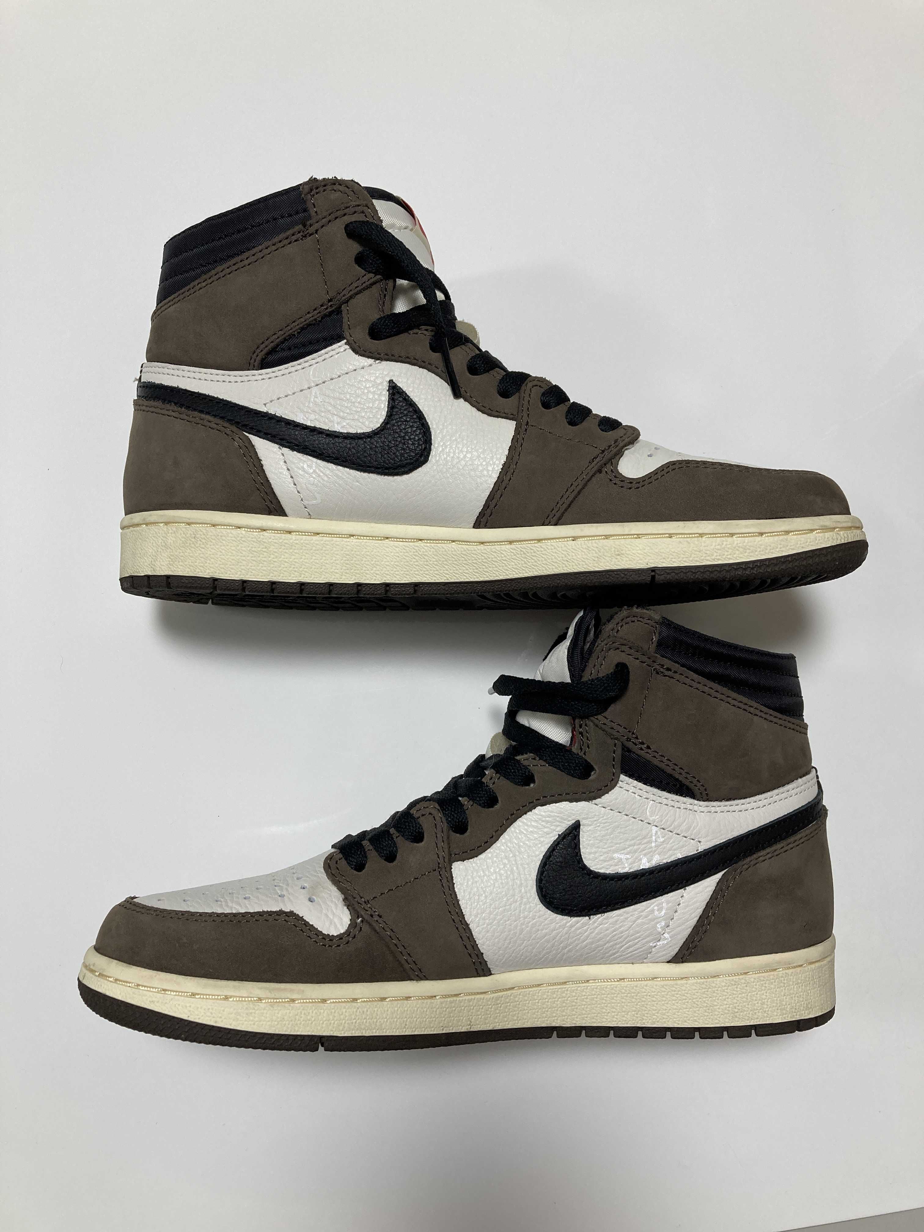 Travis Scott × Nike Air Jordan 1 Retro High OG TS SP "Sail/Dark Mocha"