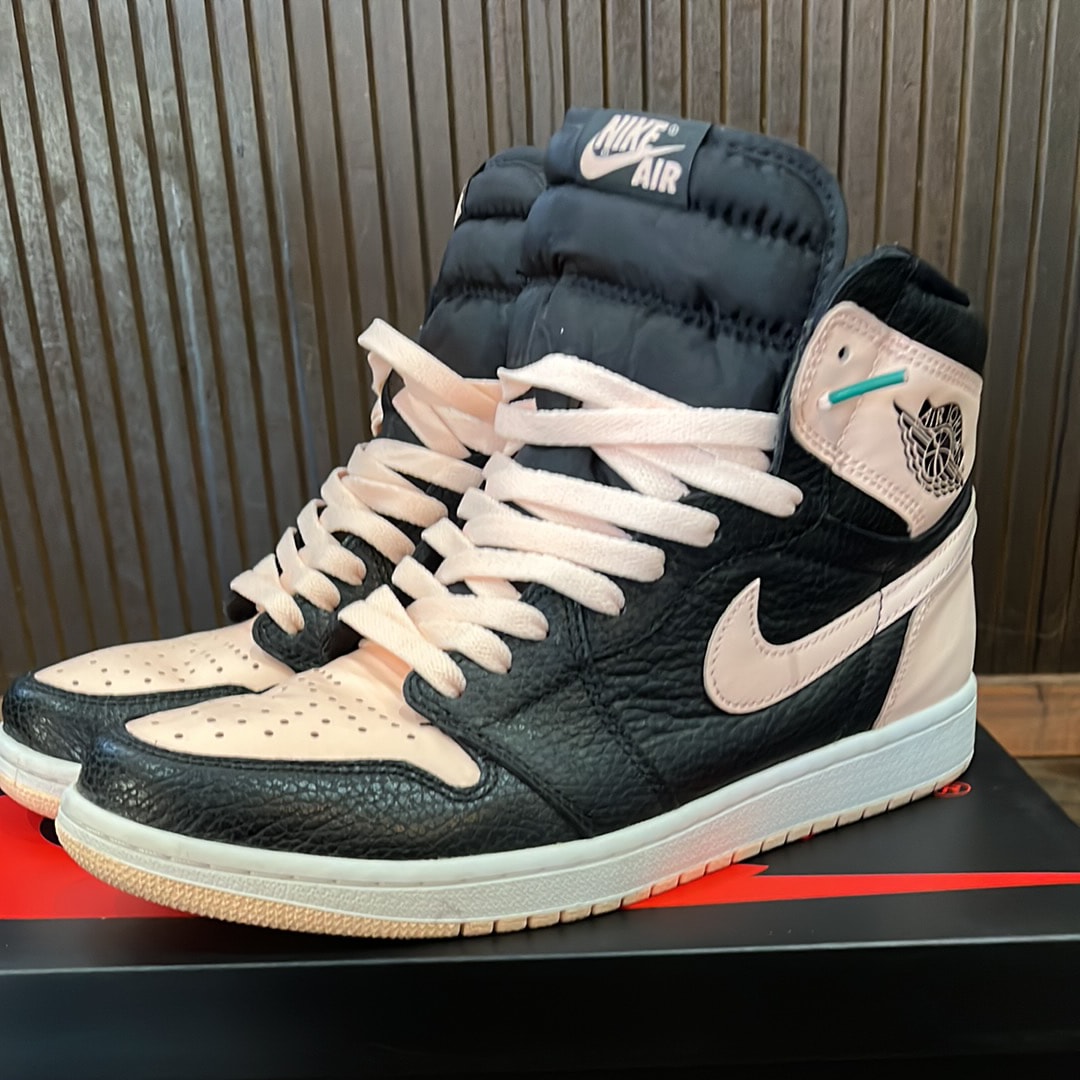Nike Air Jordan 1 Retro High OG "Crimson Tint"   