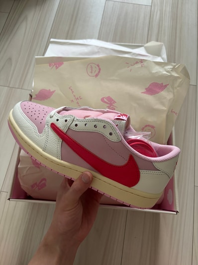 Travis Scott × Nike Air Jordan 1 Retro Low OG "Sail/Tropical Pink"