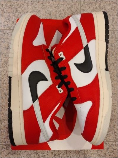 Nike Dunk Low Retro PRM "Chicago Split"