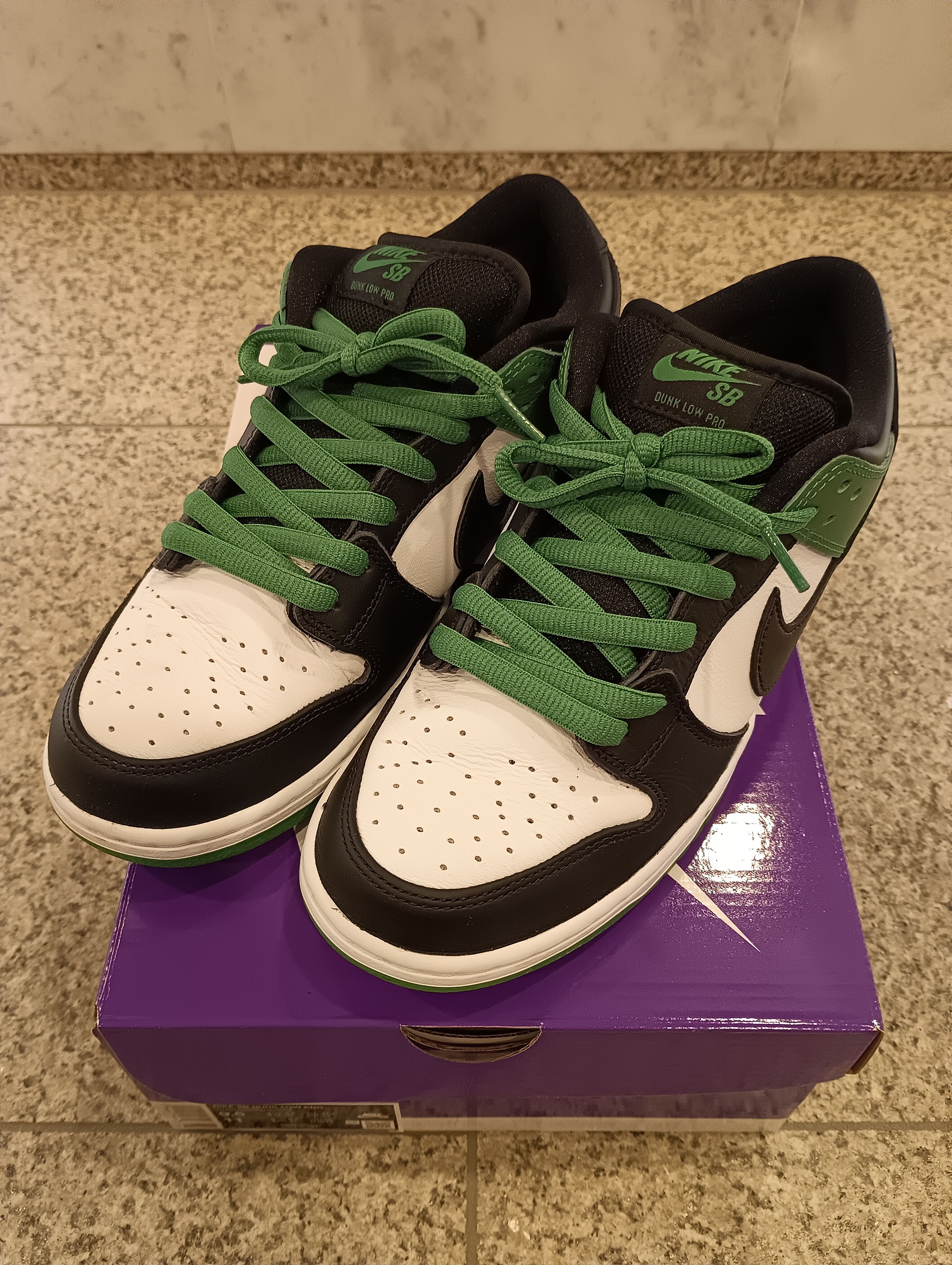 Nike SB Dunk Low Pro "Black and Classic Green"