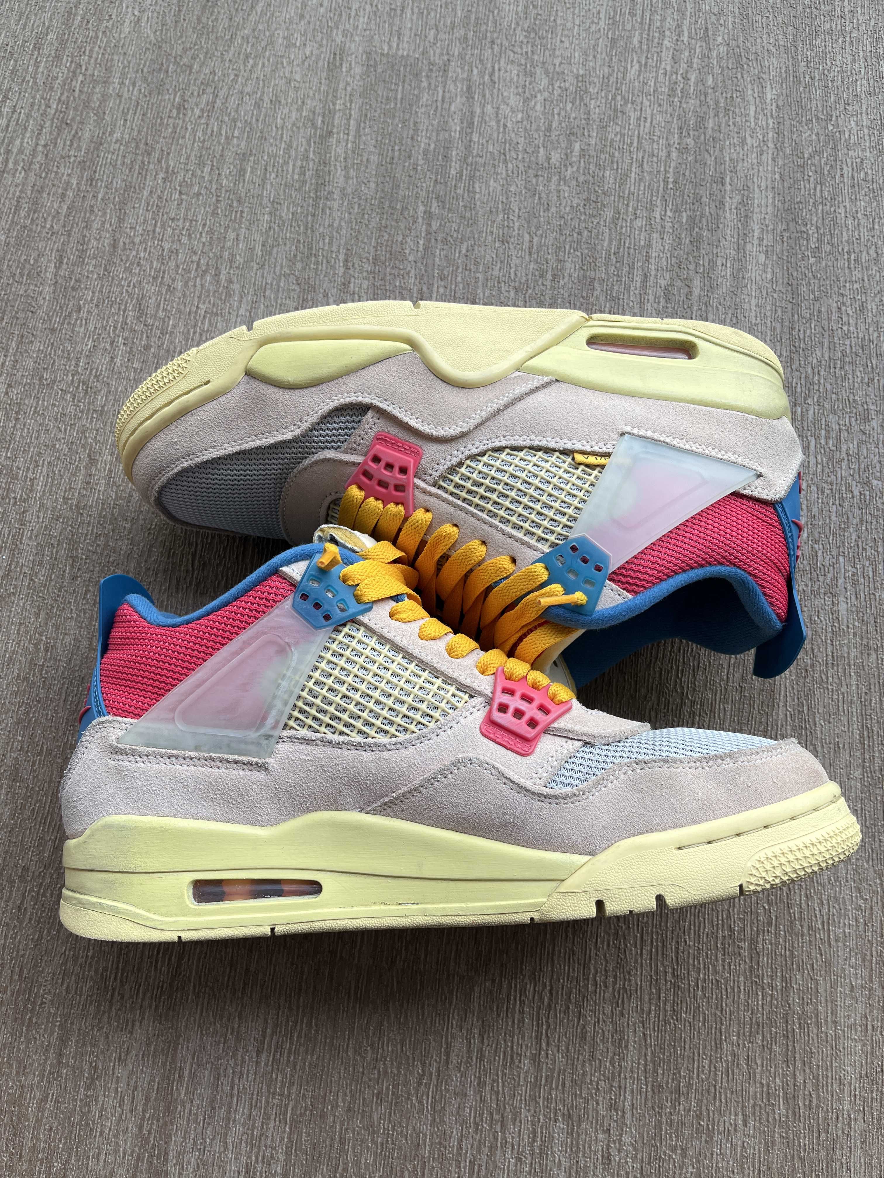 UNION × Nike Air Jordan 4 SP "Guava Ice/Light Fusion Red"
