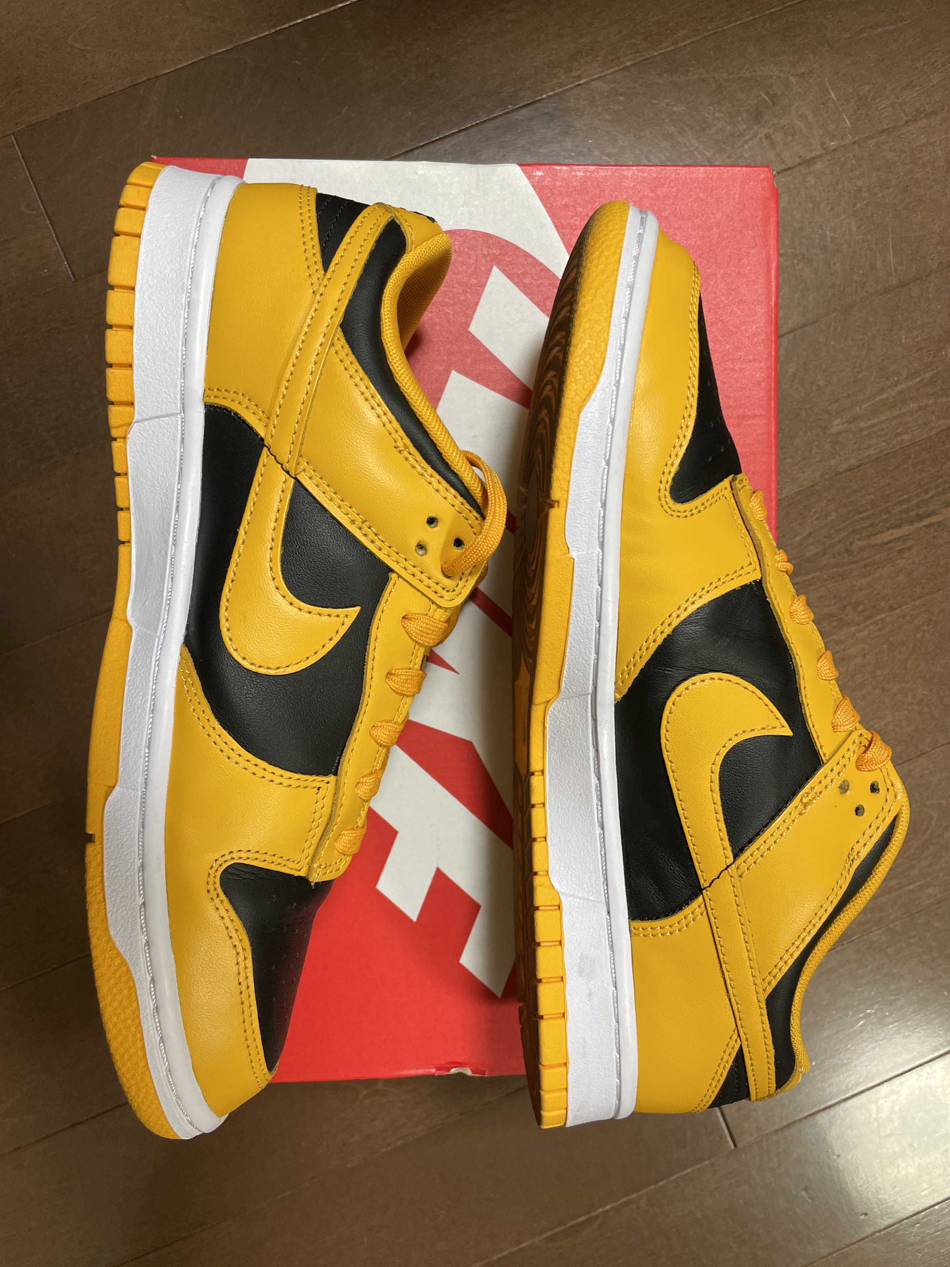Nike Dunk Low "Championship Goldenrod"