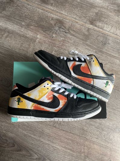 Nike SB Dunk Low "Raygun Tie-Dye/Black"