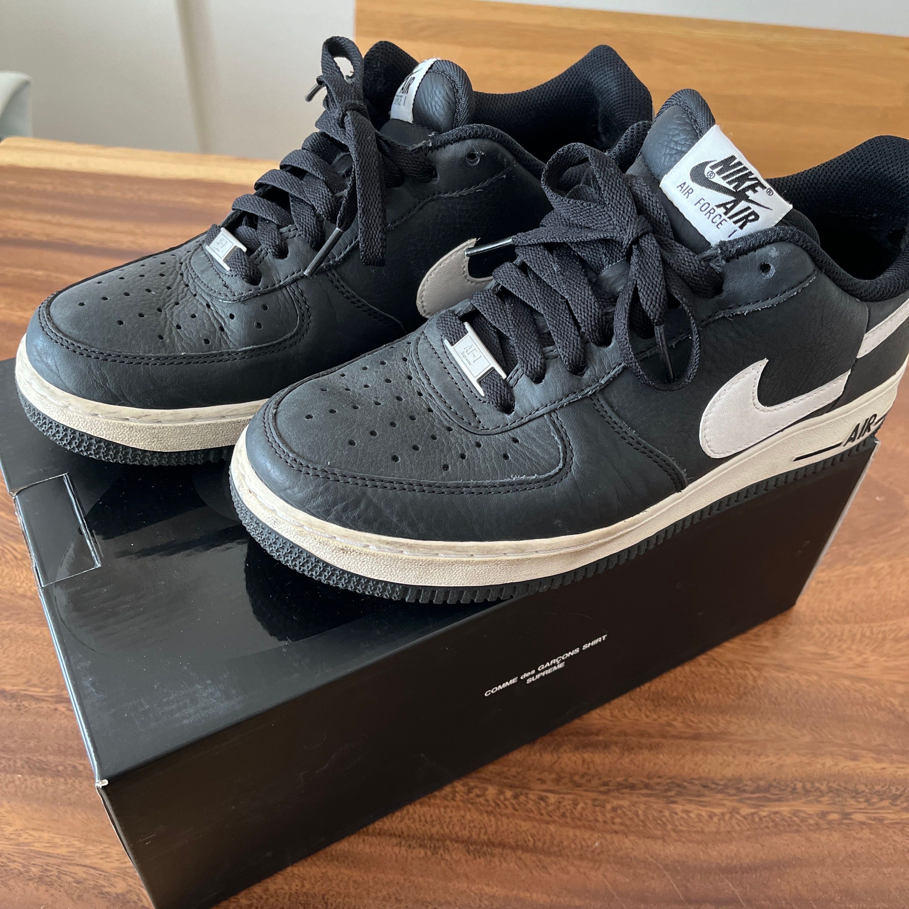 Supreme × COMME des GARCONS SHIRT × Nike Air Force 1 Low "Black/White" (2018)
