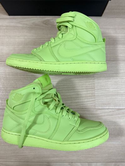 Billie Eilish × Nike WMNS Air Jordan 1 High KO