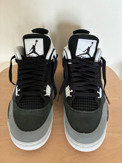 Nike Air Jordan 4 Retro "Fear"