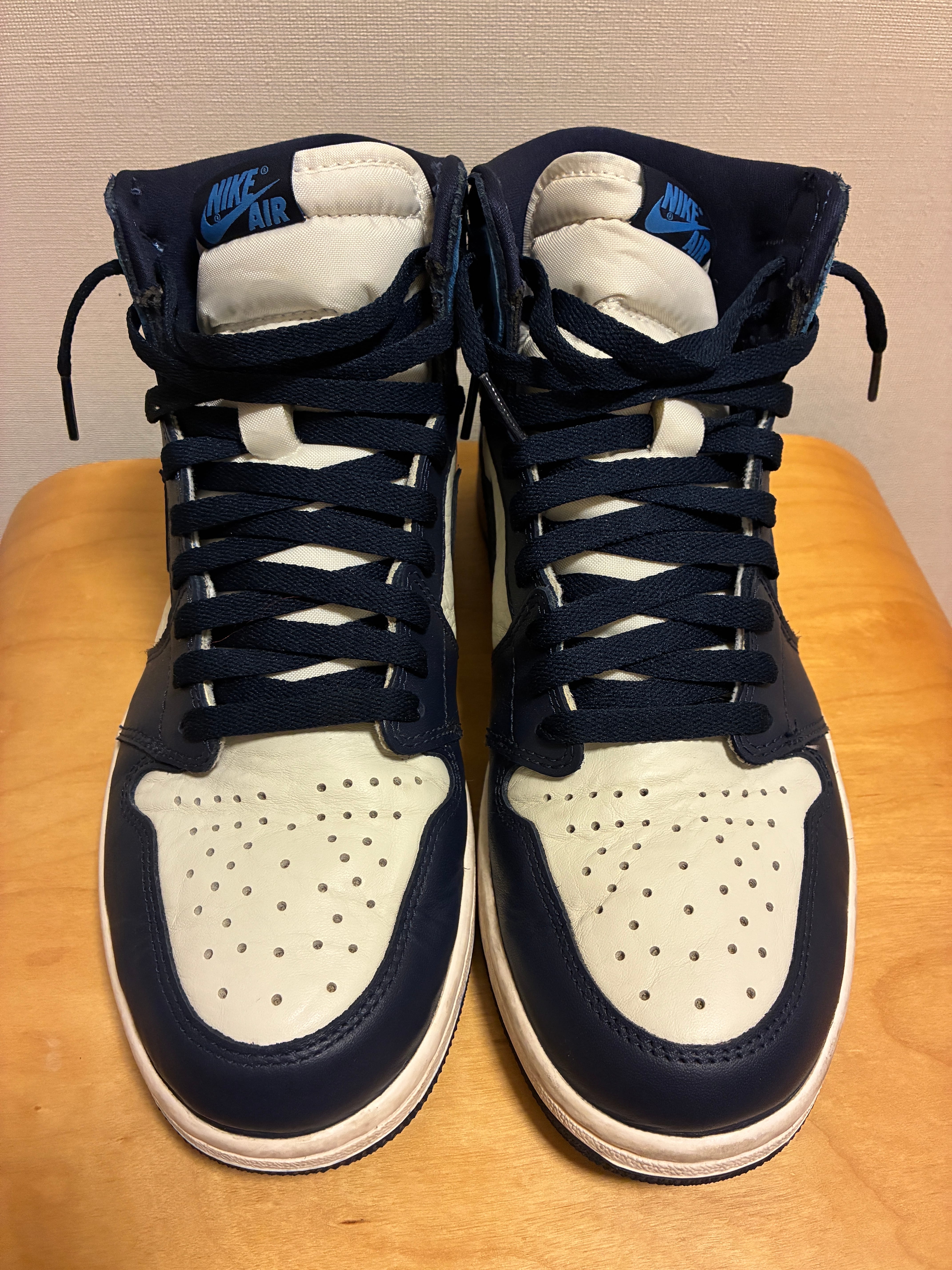 Nike Air Jordan 1 ネイビー/ホワイト/ブラック Jordan NIKE AIR JORDAN 1 MID white/metallic gold-obsidian