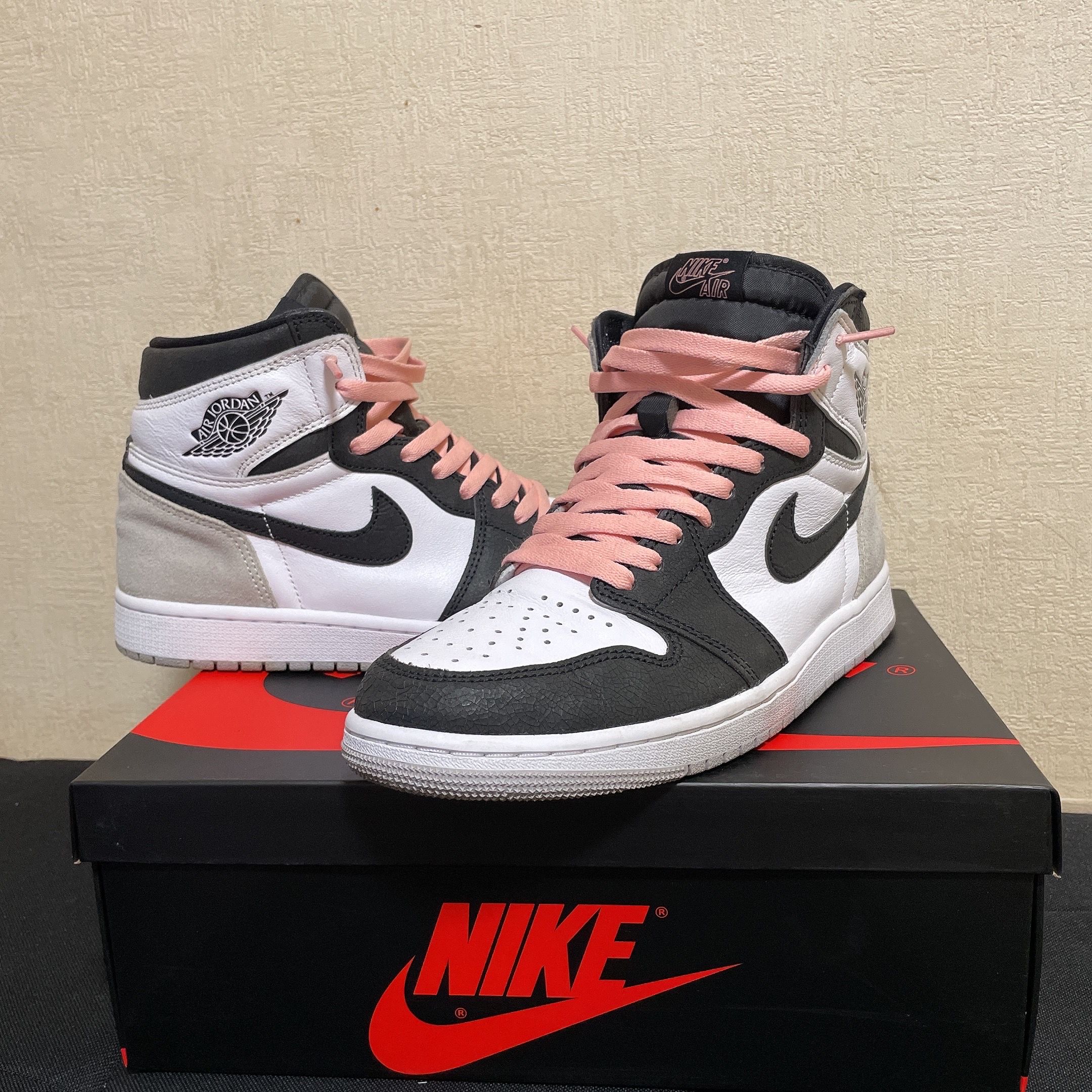 Nike Air Jordan 1 High OG "Bleached Coral"