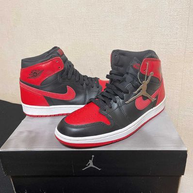 Nike Air Jordan 1 Retro High "Black Varsity Red/Bred"(2001)