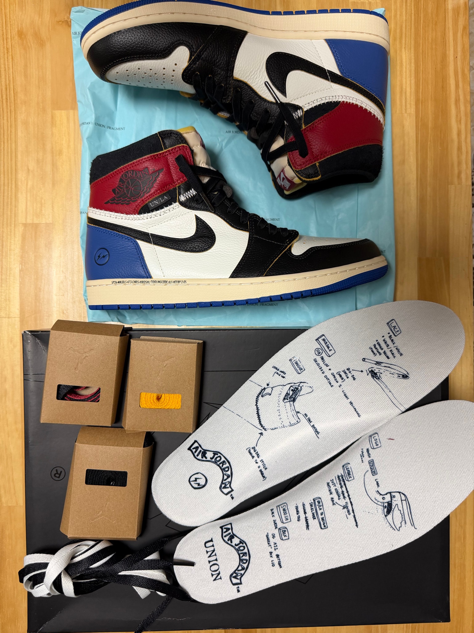 fragment design × UNION × Nike Air Jordan 1 High OG "Black/Varsity Red"