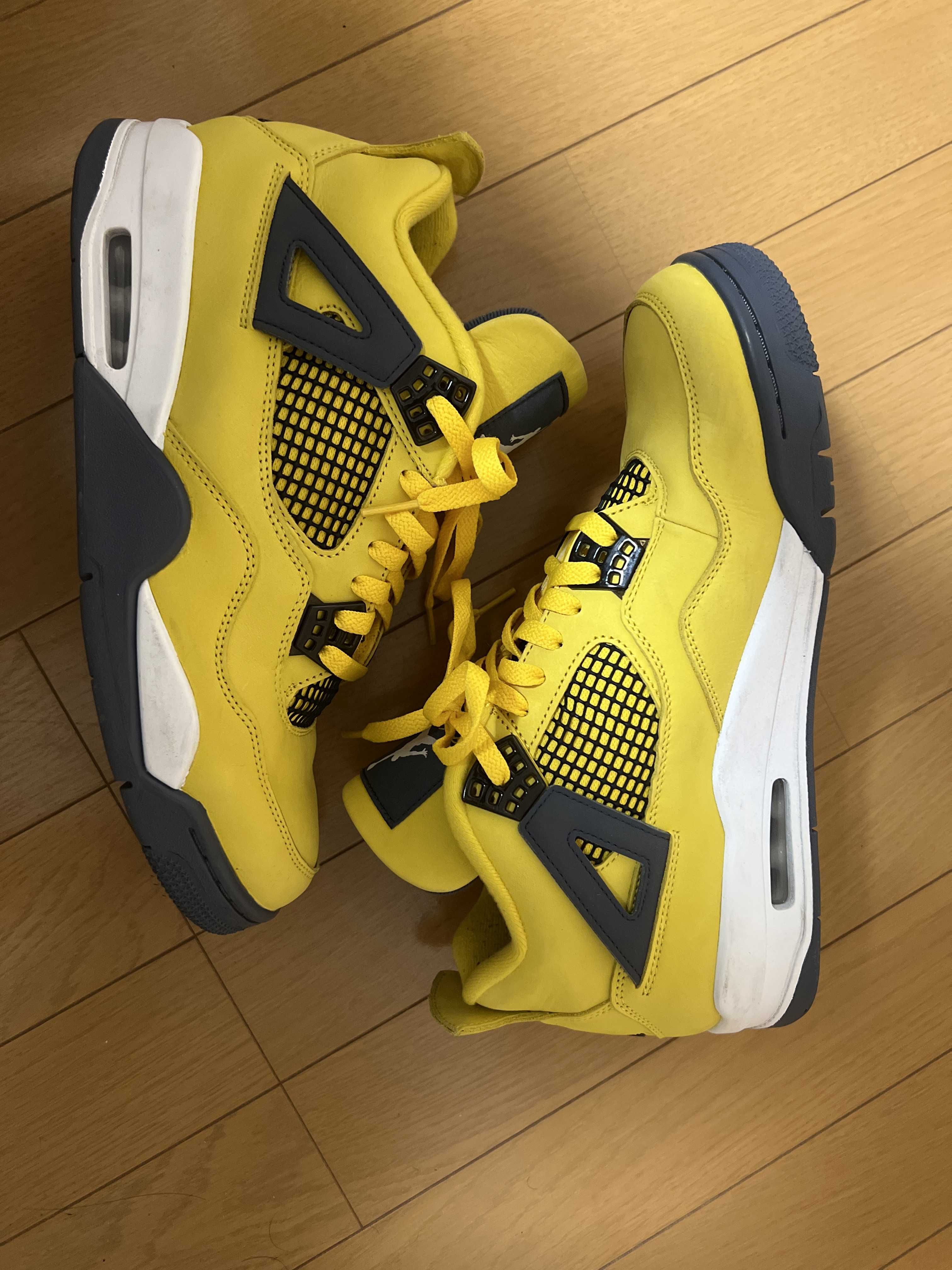 Nike Air Jordan 4 "Tour Yellow"