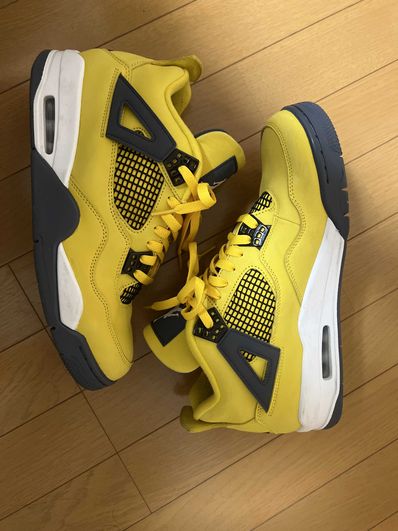 Nike Air Jordan 4 "Tour Yellow"