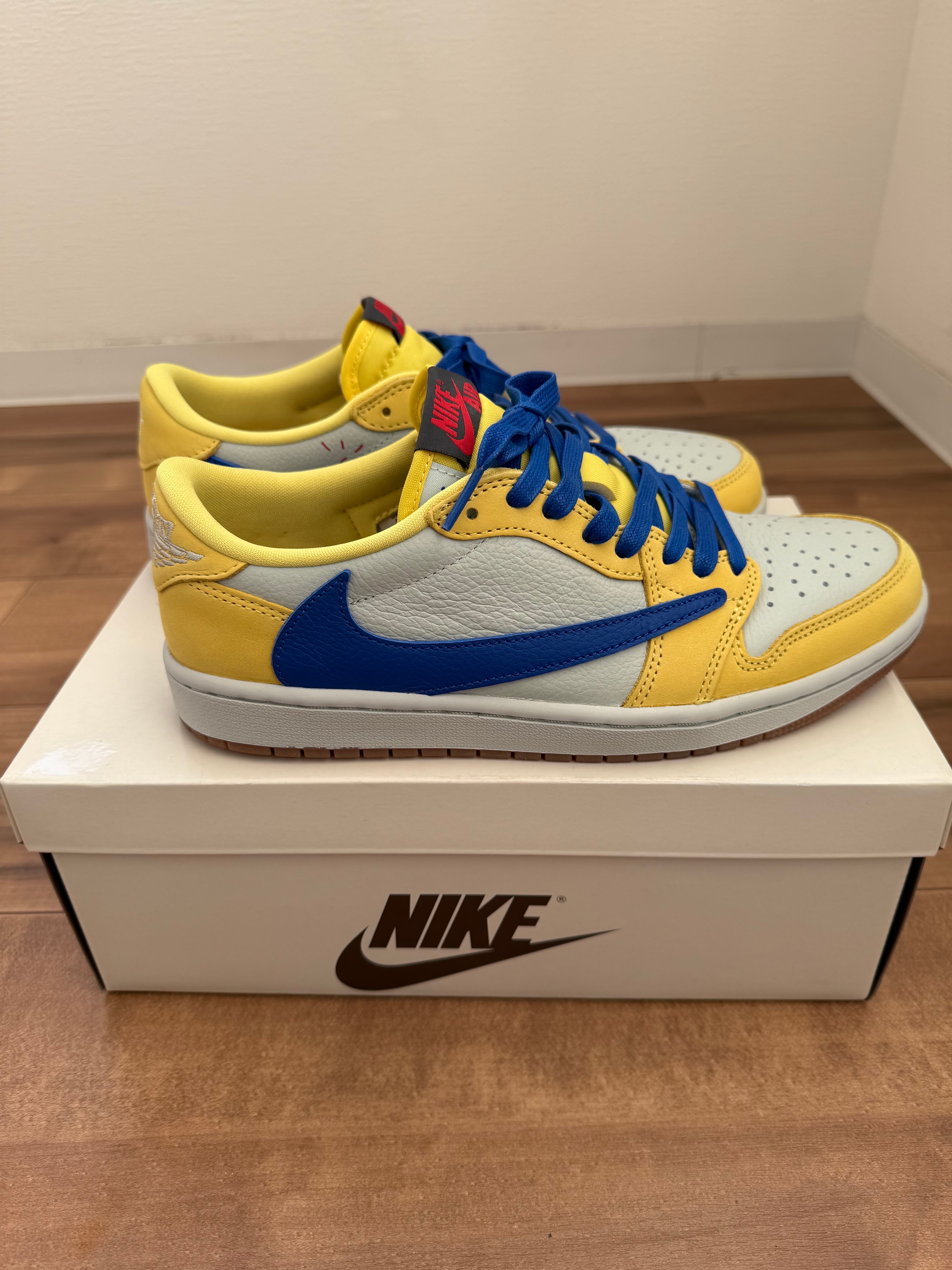 Travis Scott × Nike Women's Air Jordan 1 Retro Low OG "Canary"