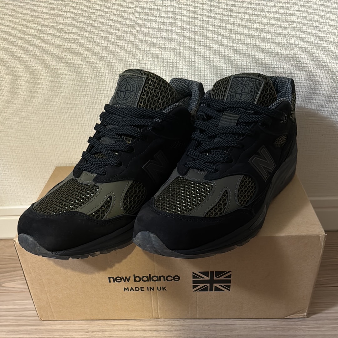 Stone Island × New Balance 991V2 "Black"