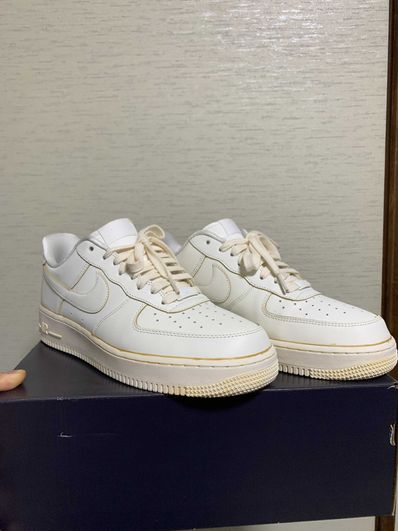 Nike Air Force 1 Low '07 LV8 "Made You Look"