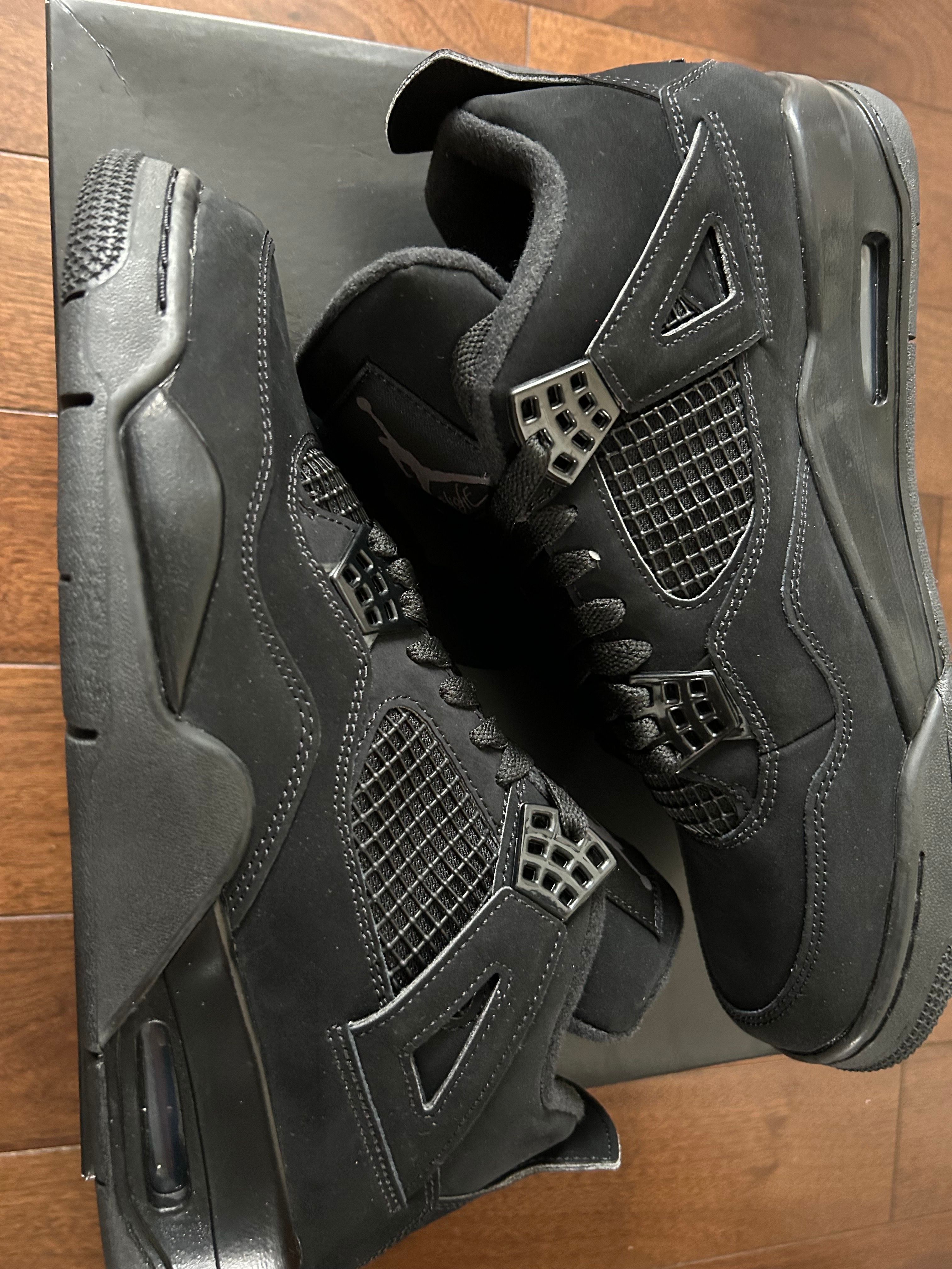 Nike Air Jordan 4 "Black Cat"