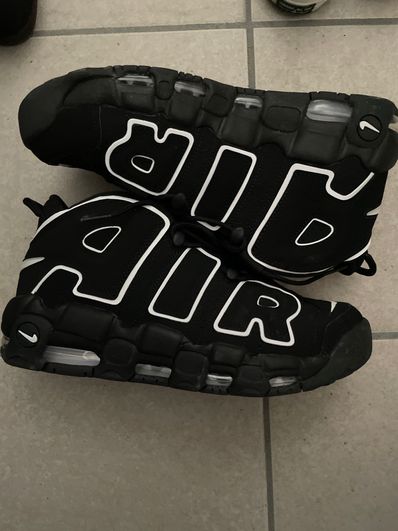 NIKE AIR MORE UPTEMPO "BLACK/WHITE"(2016)