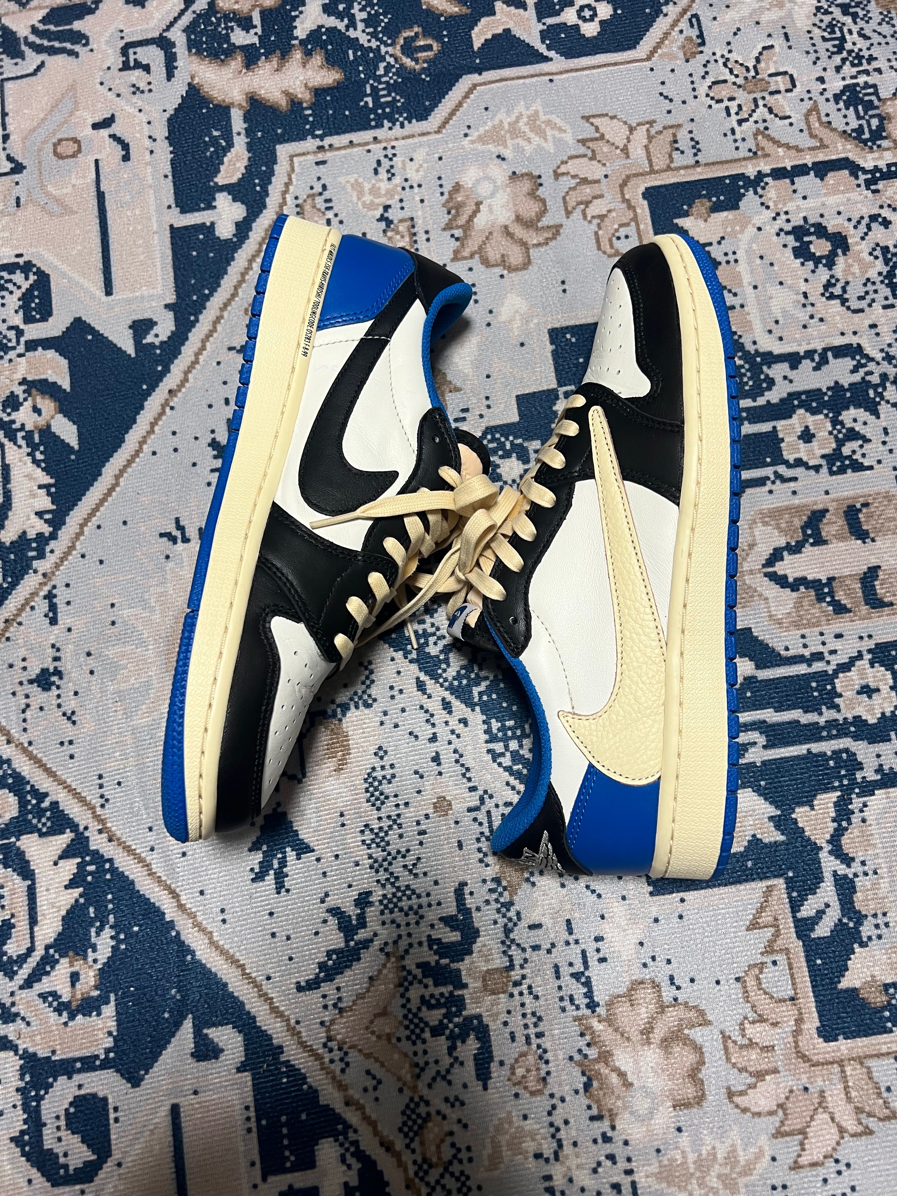 Travis Scott × fragment design × Nike Air Jordan 1 Low OG SP "Military Blue"