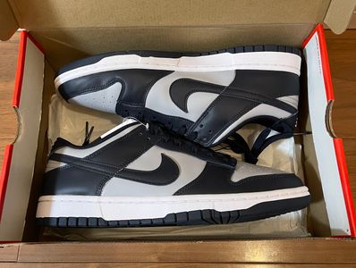 Nike Dunk Low "Championship Grey"