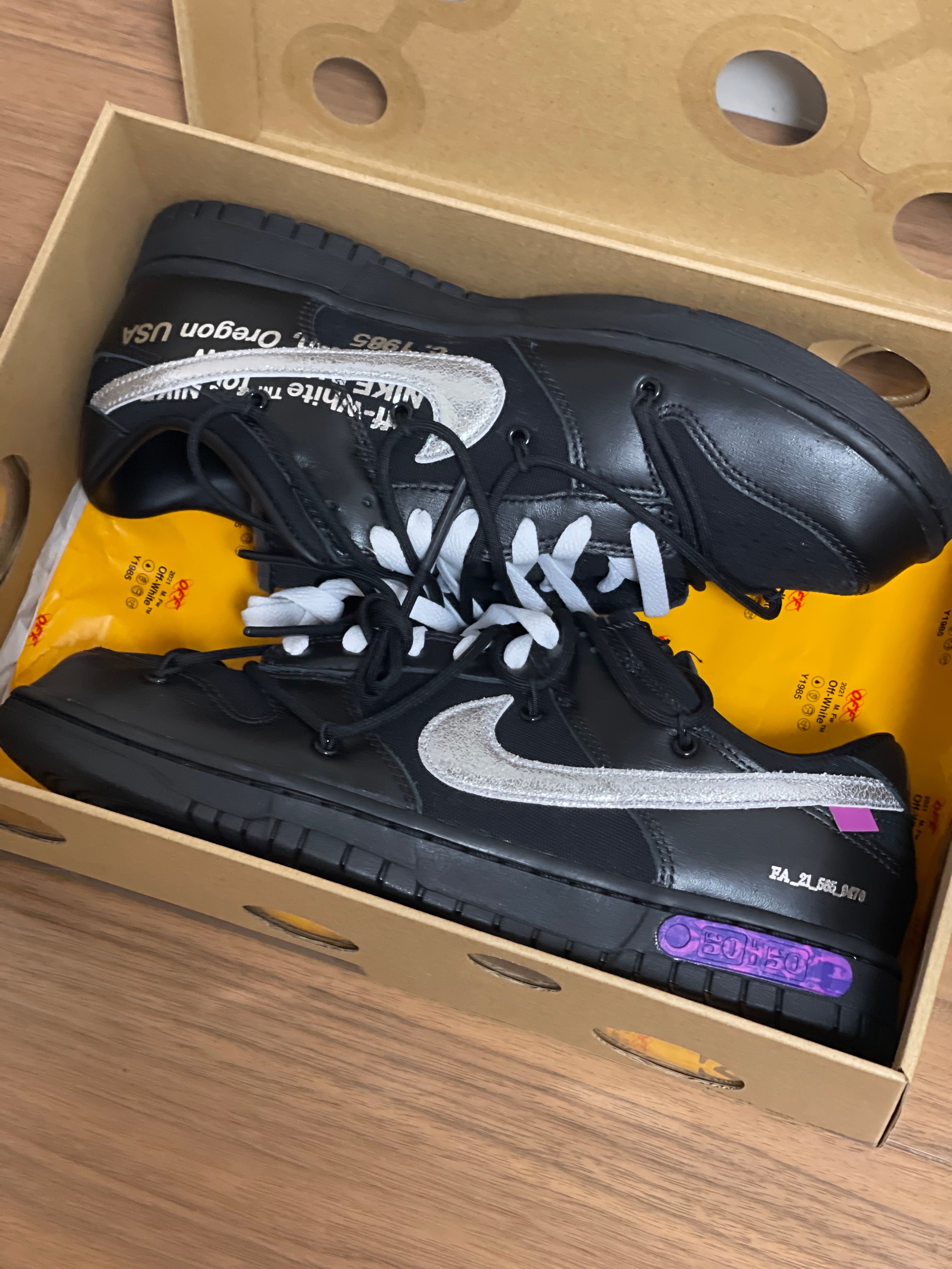 Off-White × Nike Dunk Low 1 of 50 "Lot.50"