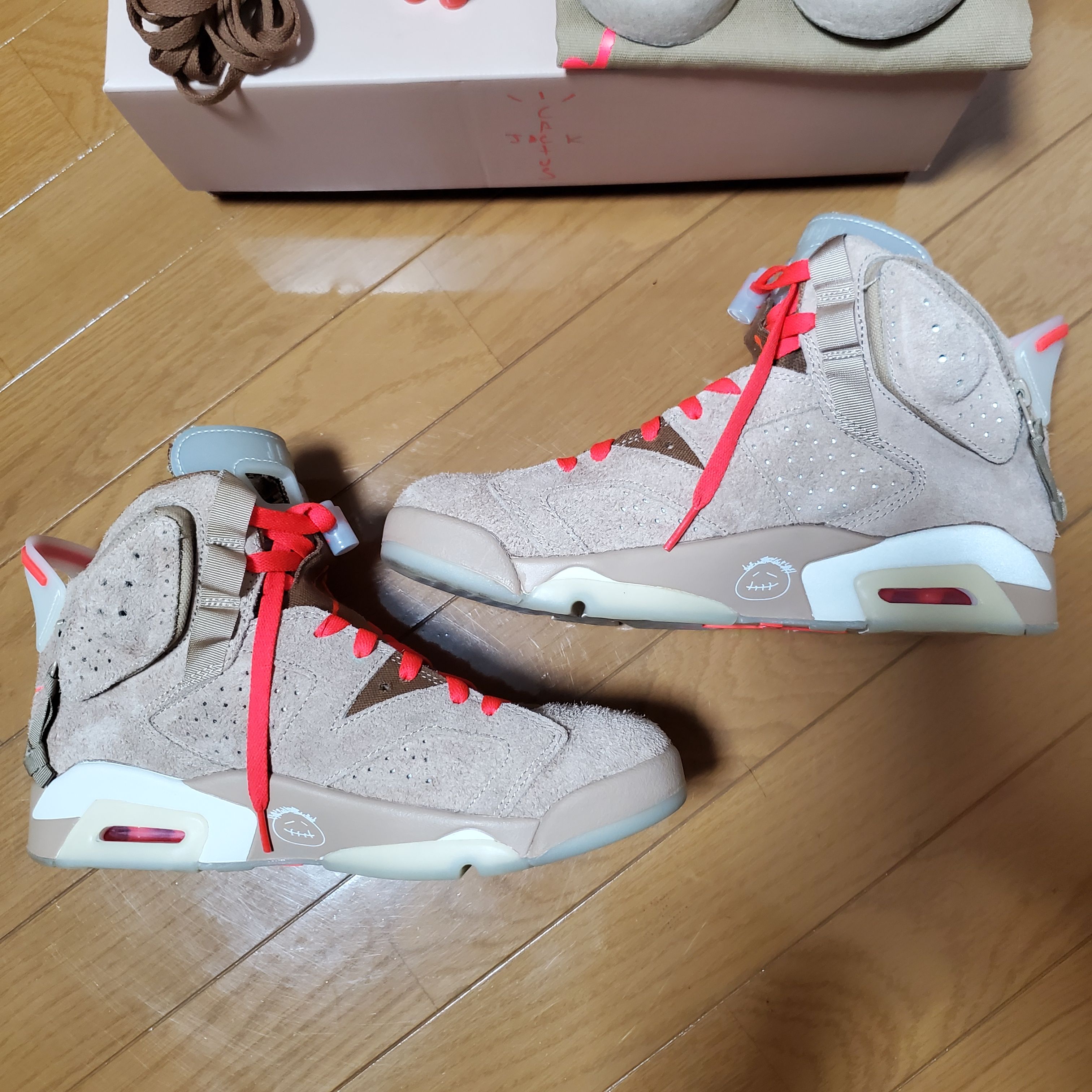 Travis Scott × Nike Air Jordan 6 "British Khaki"