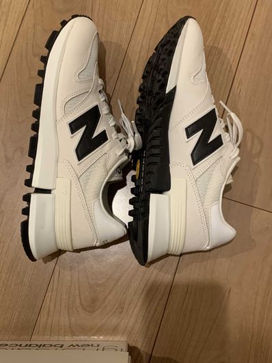 COMME des GARCONS HOMME × New Balance 1300 "CLEAM"