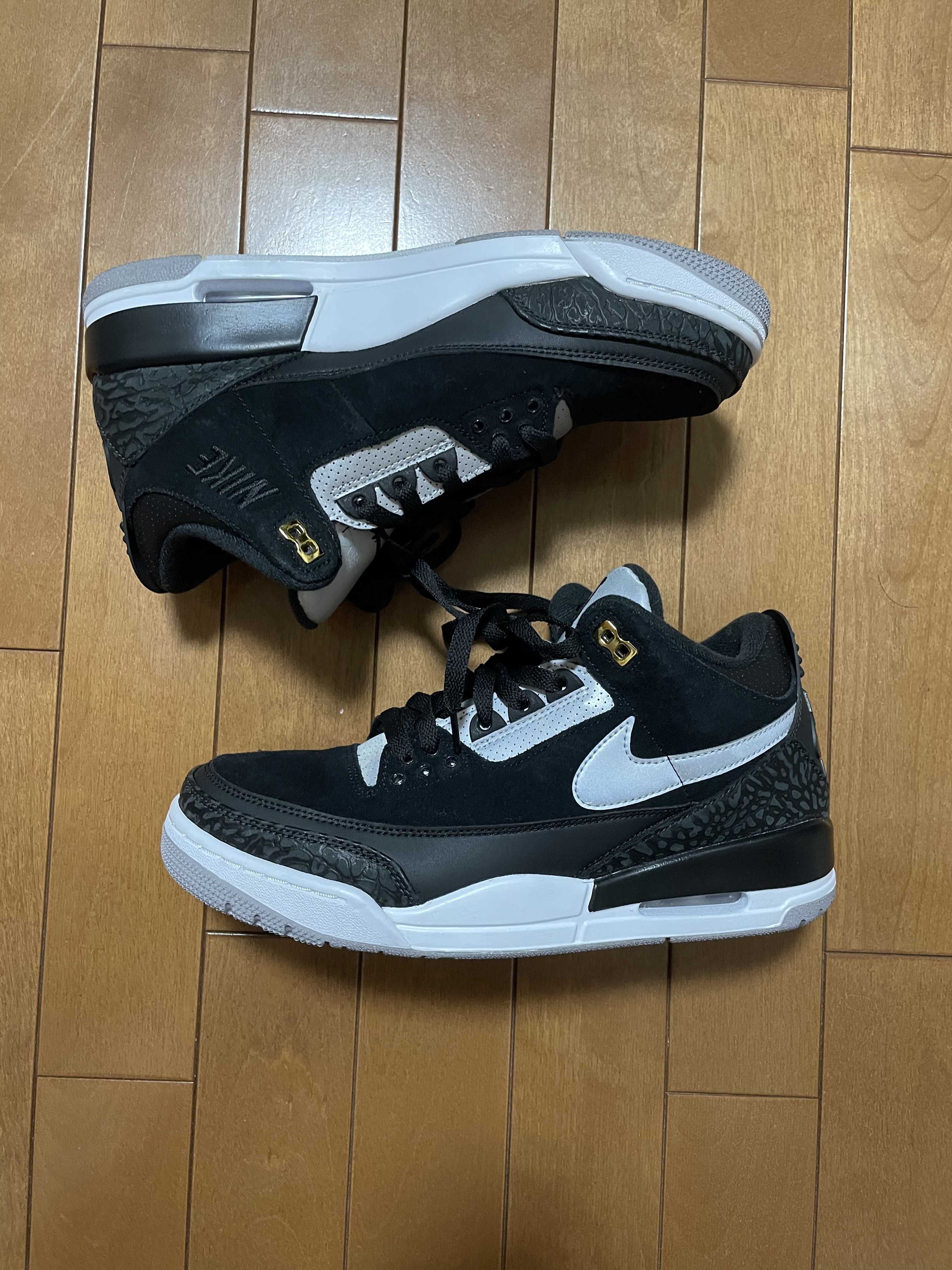 Nike Air Jordan 3 Retro Tinker "Black/Cement Grey"