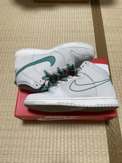 Nike Dunk High SE First Use "Light Bone/Green Noise"