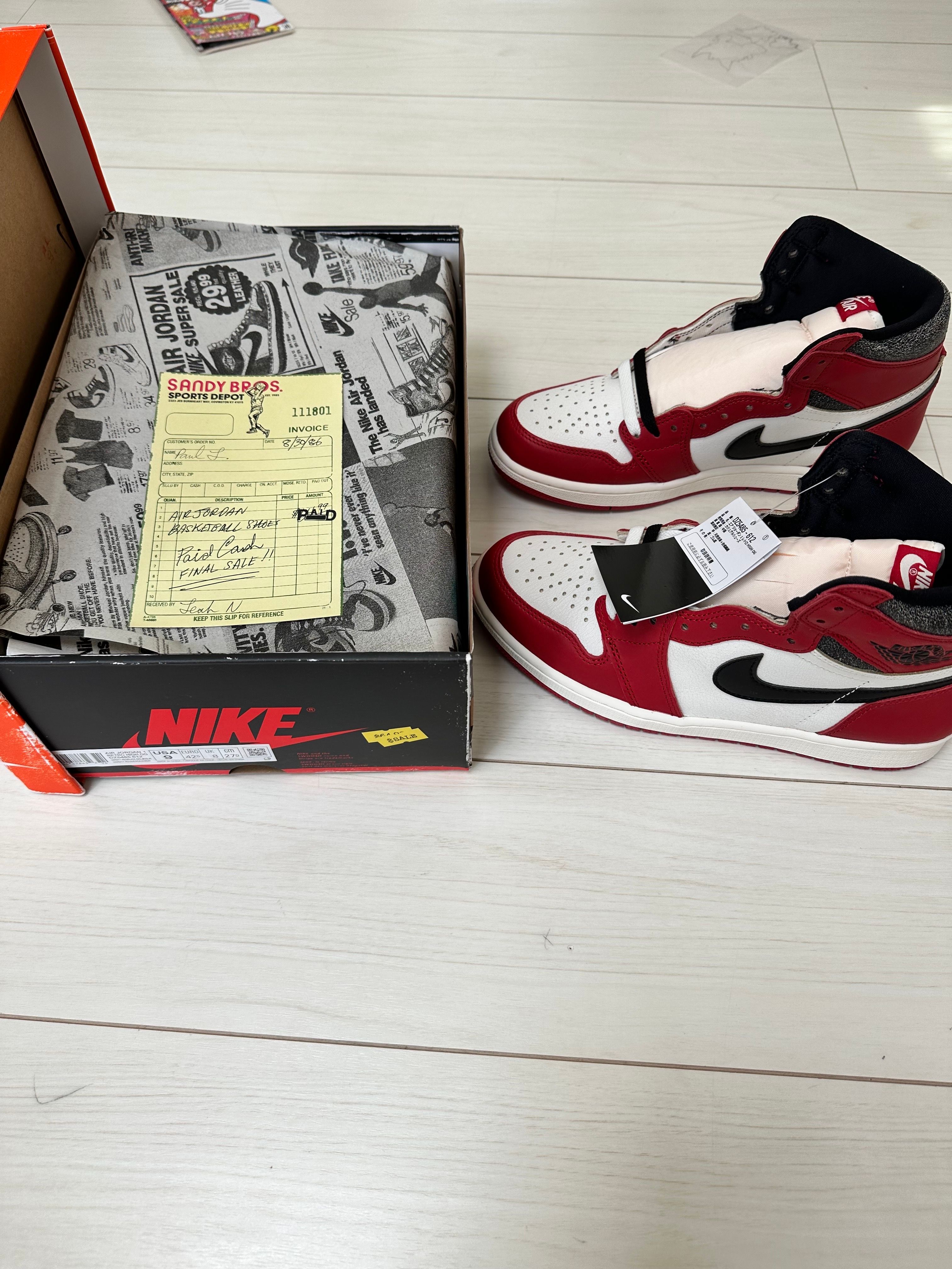 Nike Air Jordan 1 High OG "Lost & Found/Chicago"