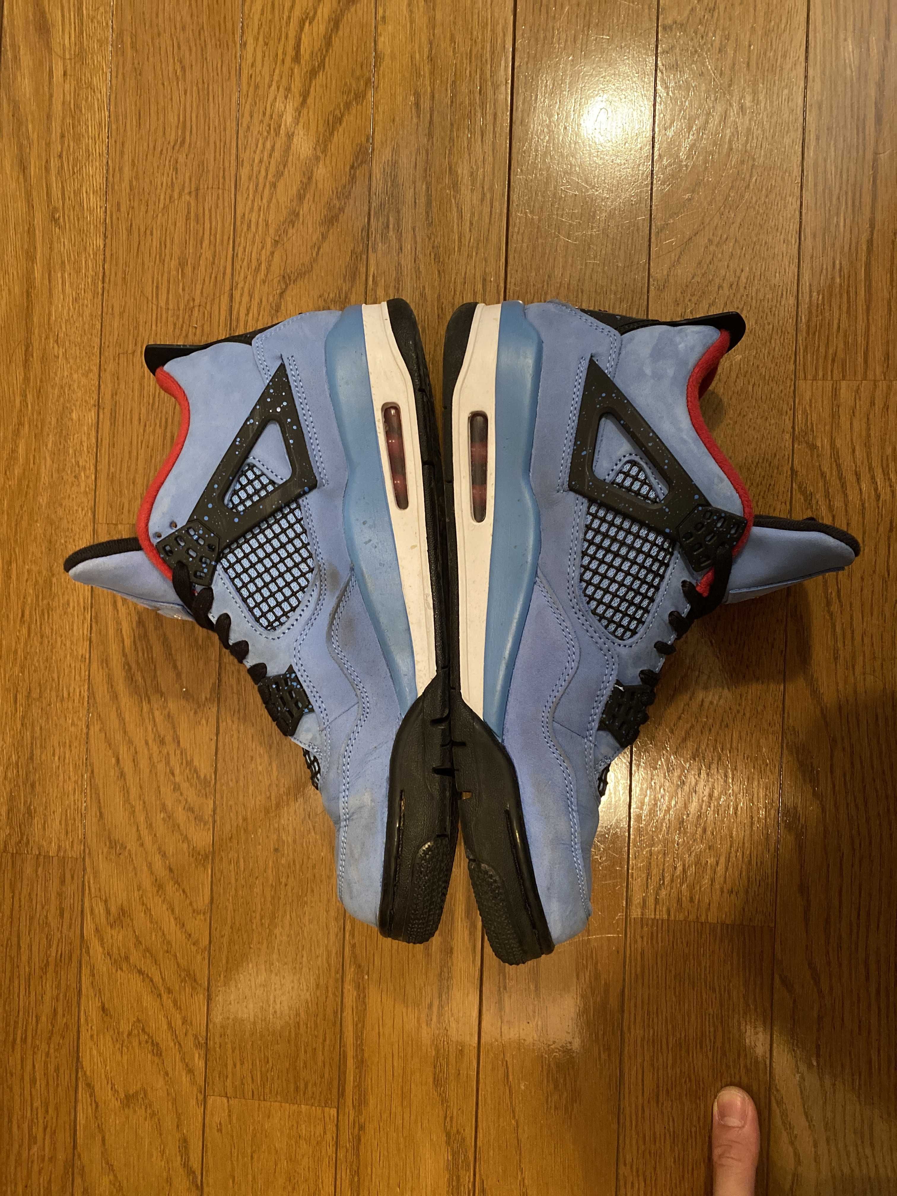 Travis Scott × Nike Air Jordan 4 Retro Cactus Jack "University Blue"