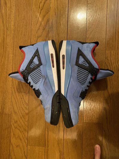 Travis Scott × Nike Air Jordan 4 Retro Cactus Jack "University Blue"