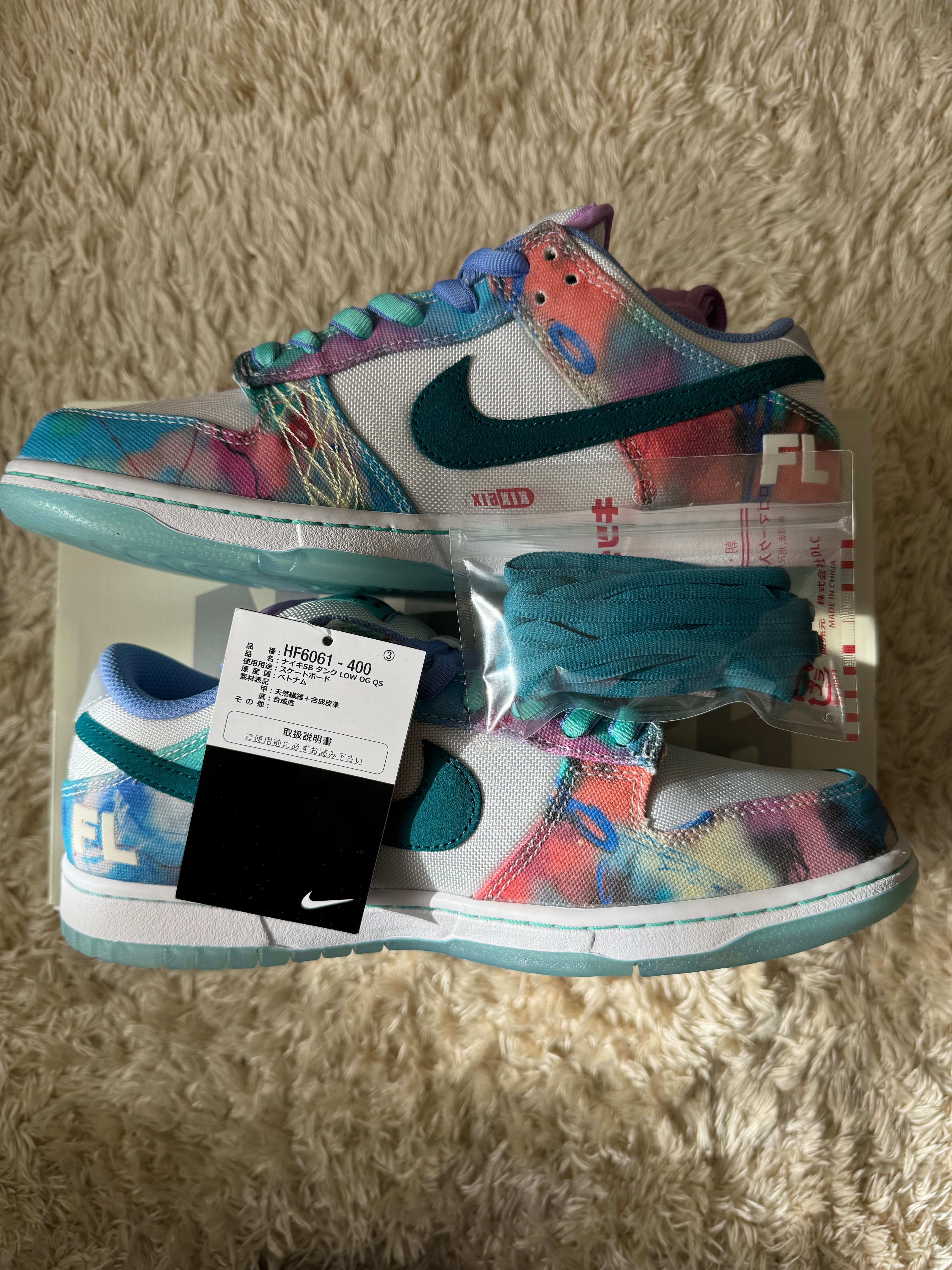 Futura × Nike SB Dunk Low "White and Geode Teal"