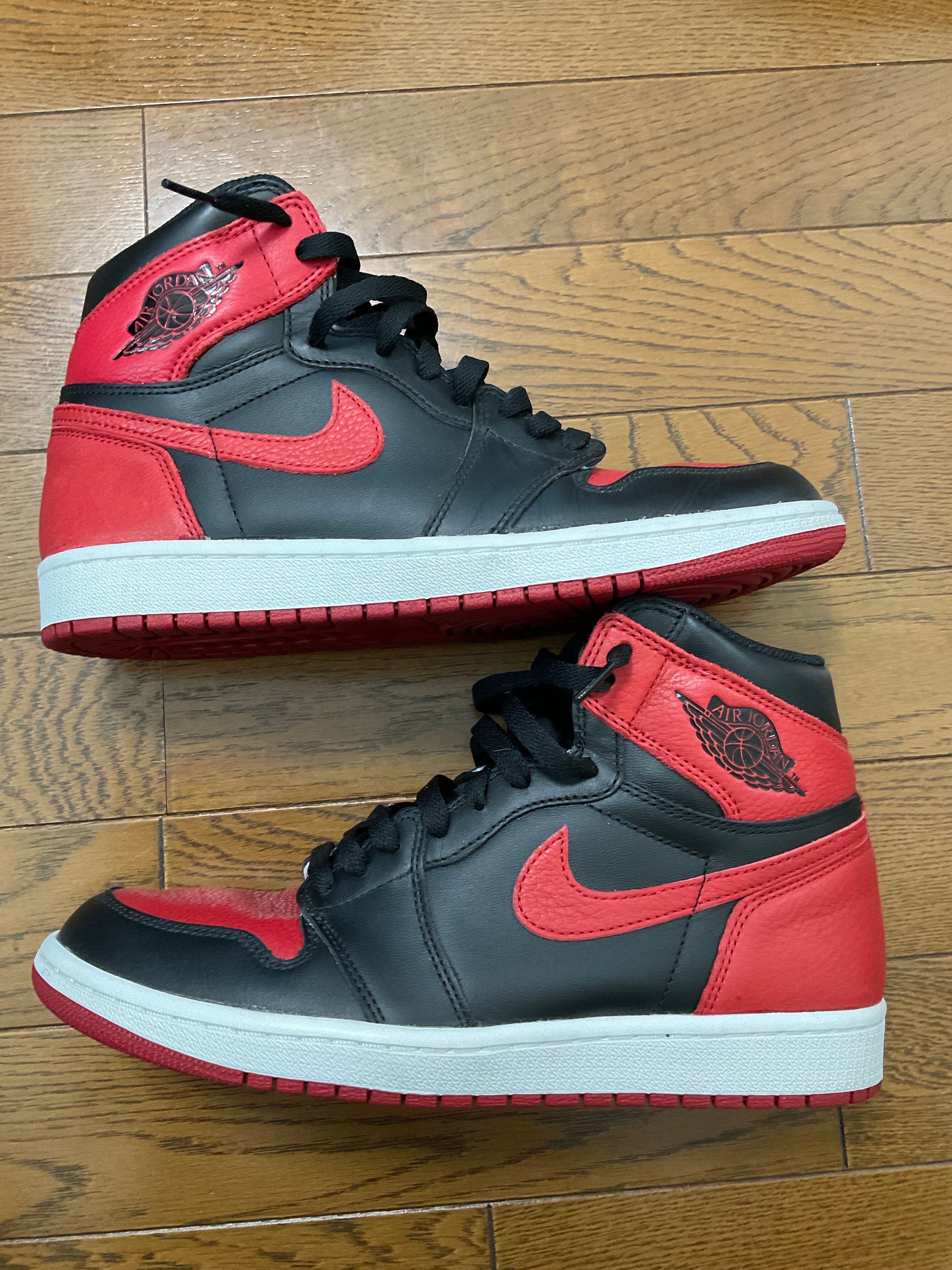 Nike Air Jordan 1 Retro High OG "Bred/Banned" (2016)