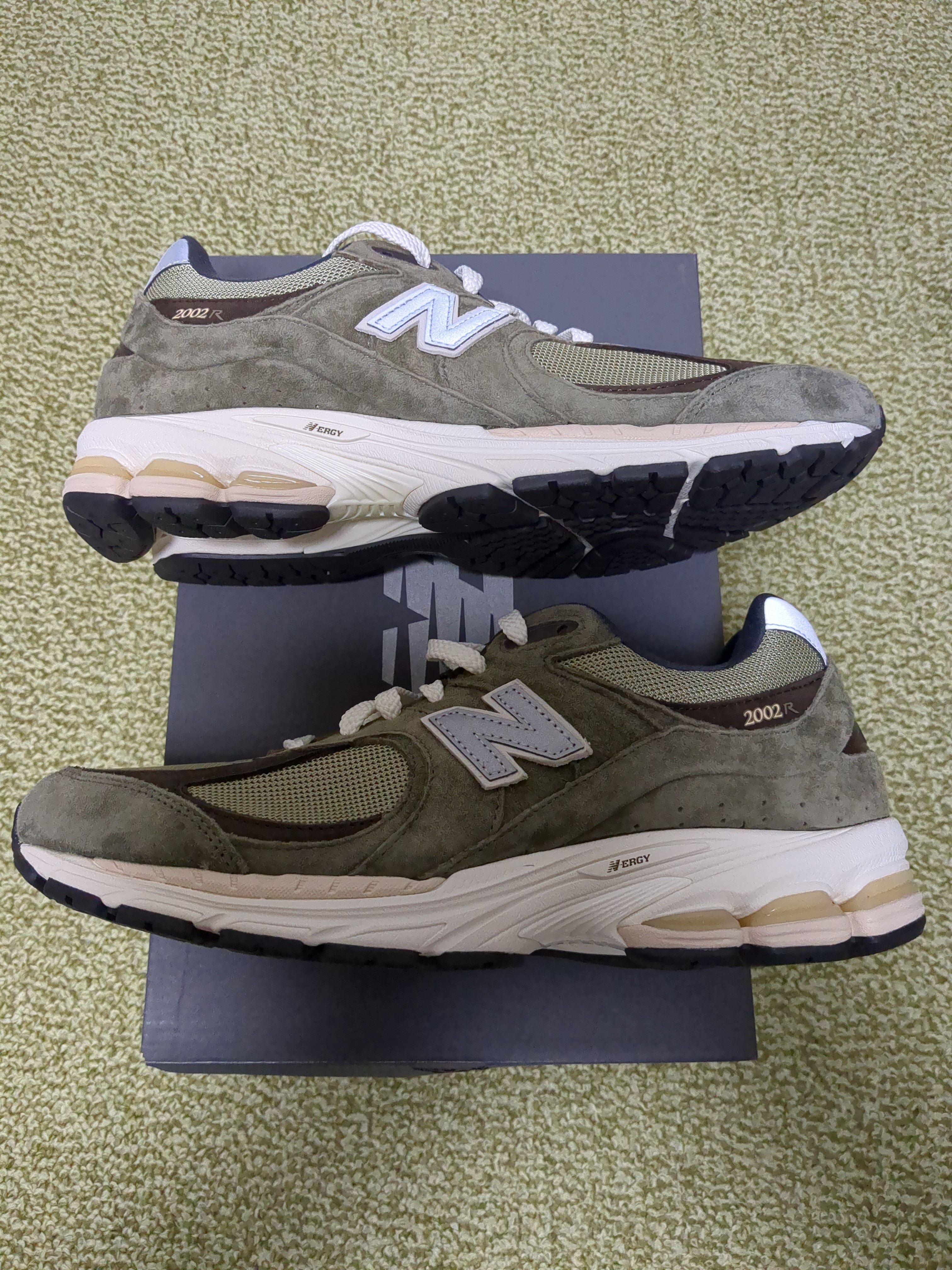 New Balance 2002R "Olive Brown"