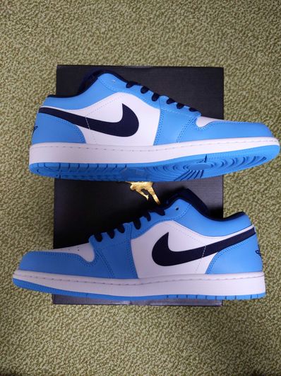 Nike Air Jordan 1 Low "University Blue"