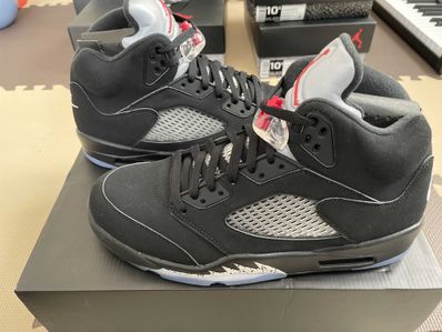 Nike Air Jordan 5 Retro OG "Black/Fire Red/Metallic Silver/White" (2016)