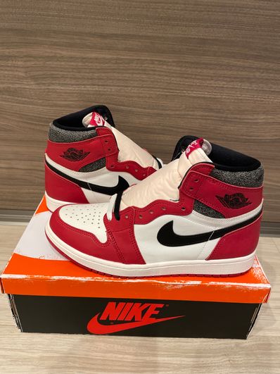 Nike Air Jordan 1 High OG "Lost & Found/Chicago"