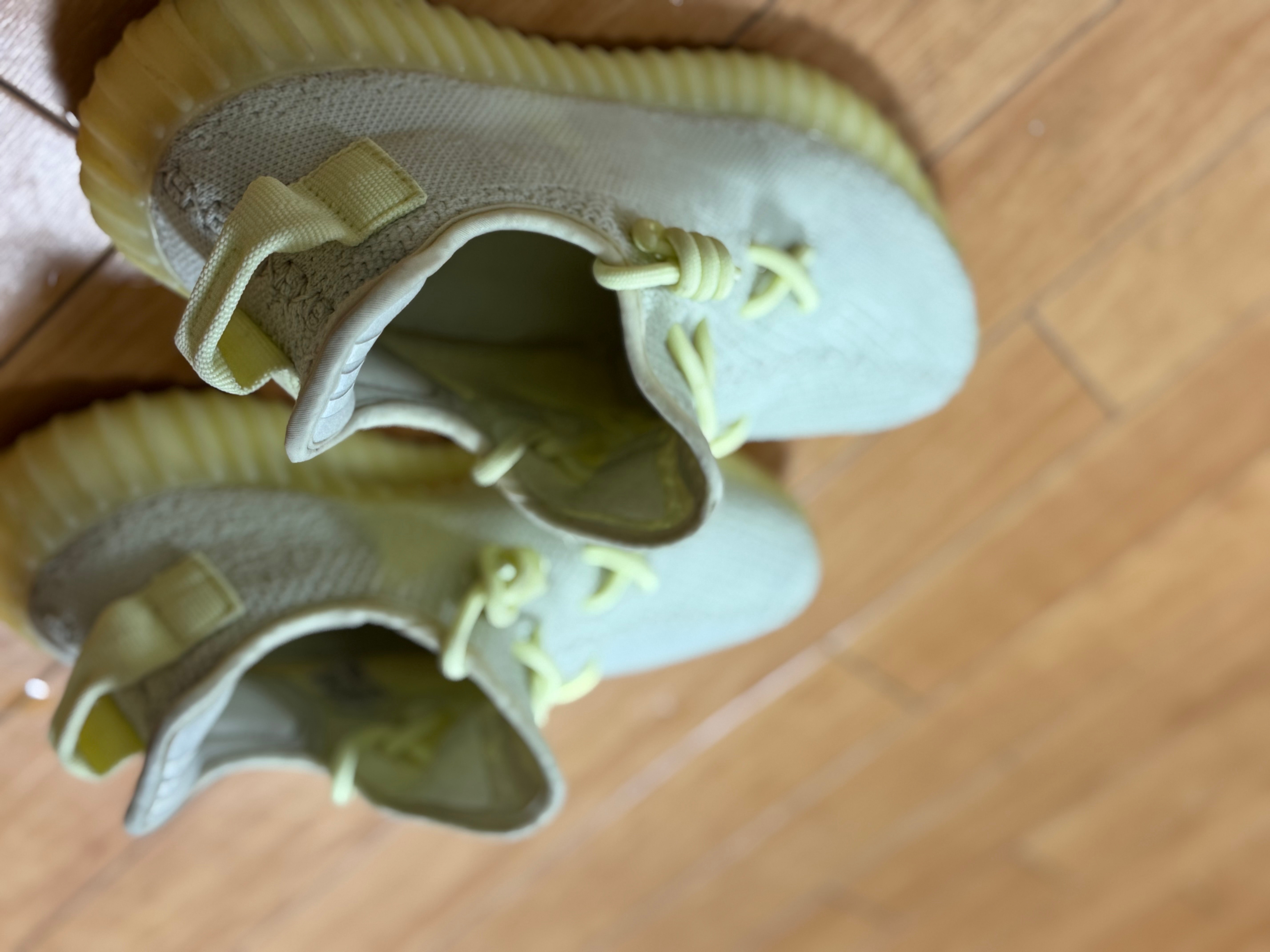 ADIDAS ORIGINALS YEEZY BOOST 350 V2 BUTTER