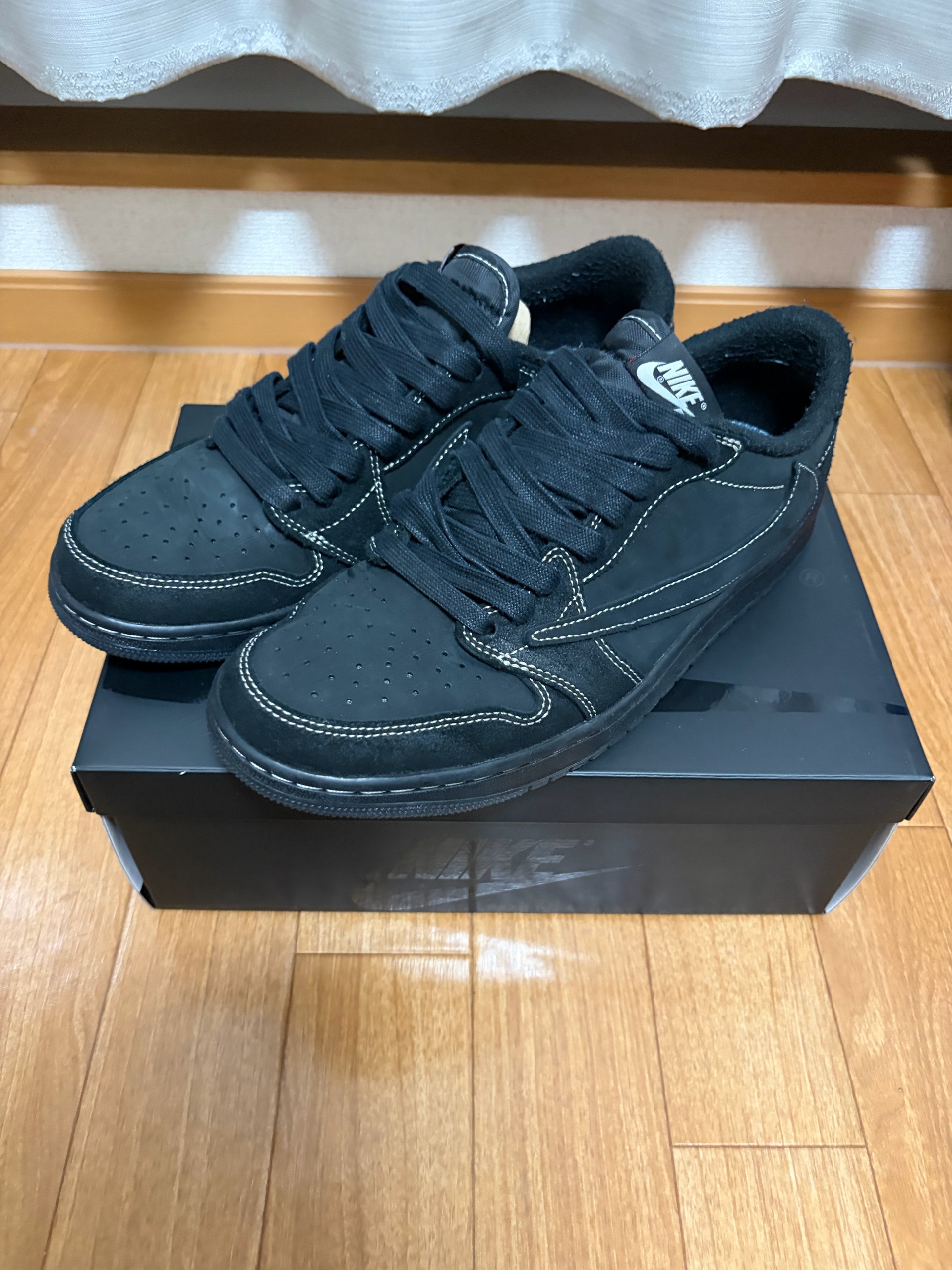 Travis Scott × Nike Air Jordan 1 Low OG SP "Black Phantom"