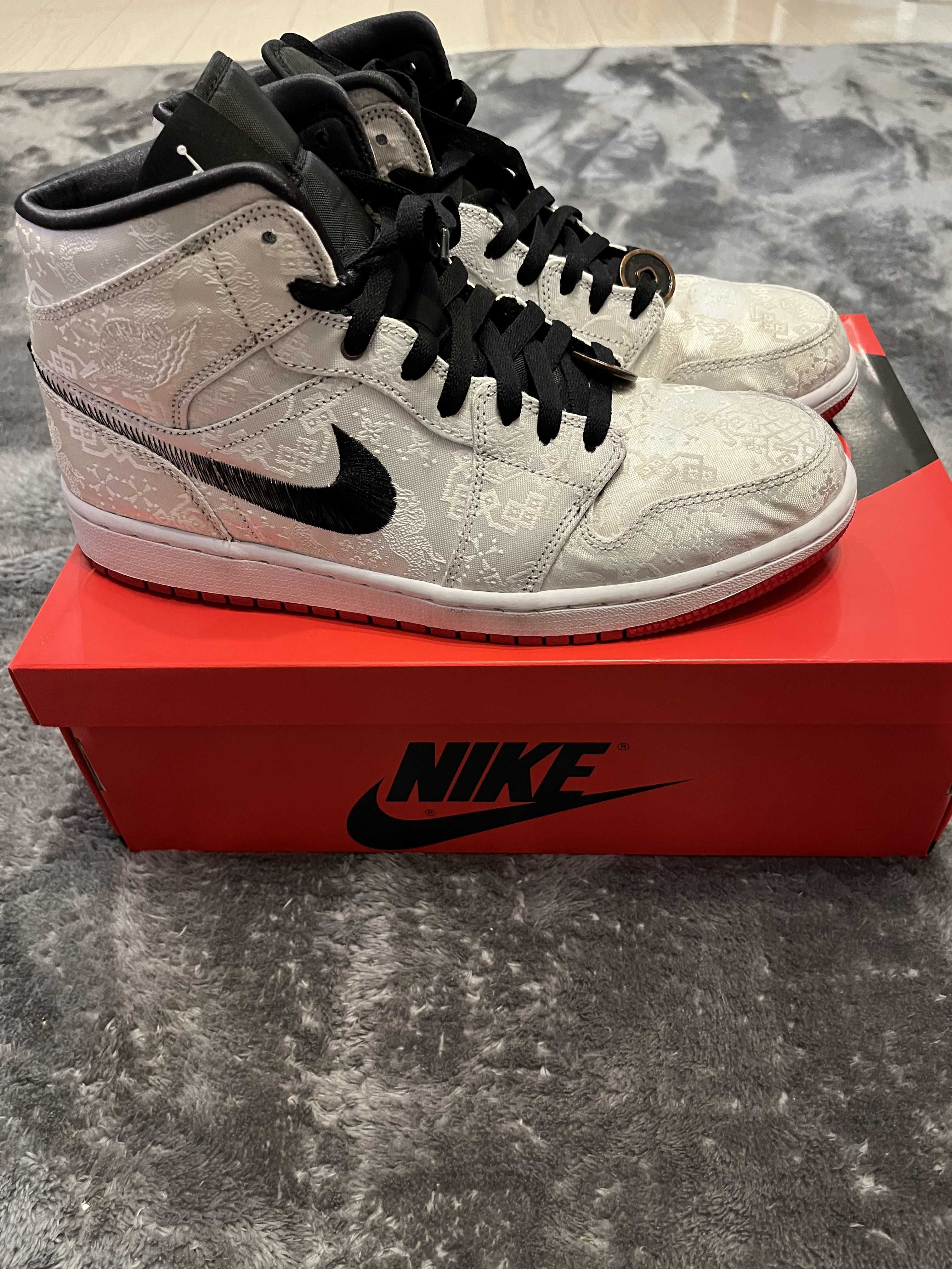 CLOT × Nike Air Jordan 1 Mid SE Fearless "White/Black/Red"