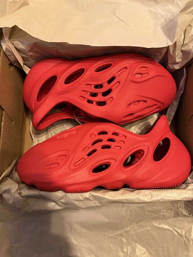 adidas Kids YEEZY Foam Runner "Vermilion"