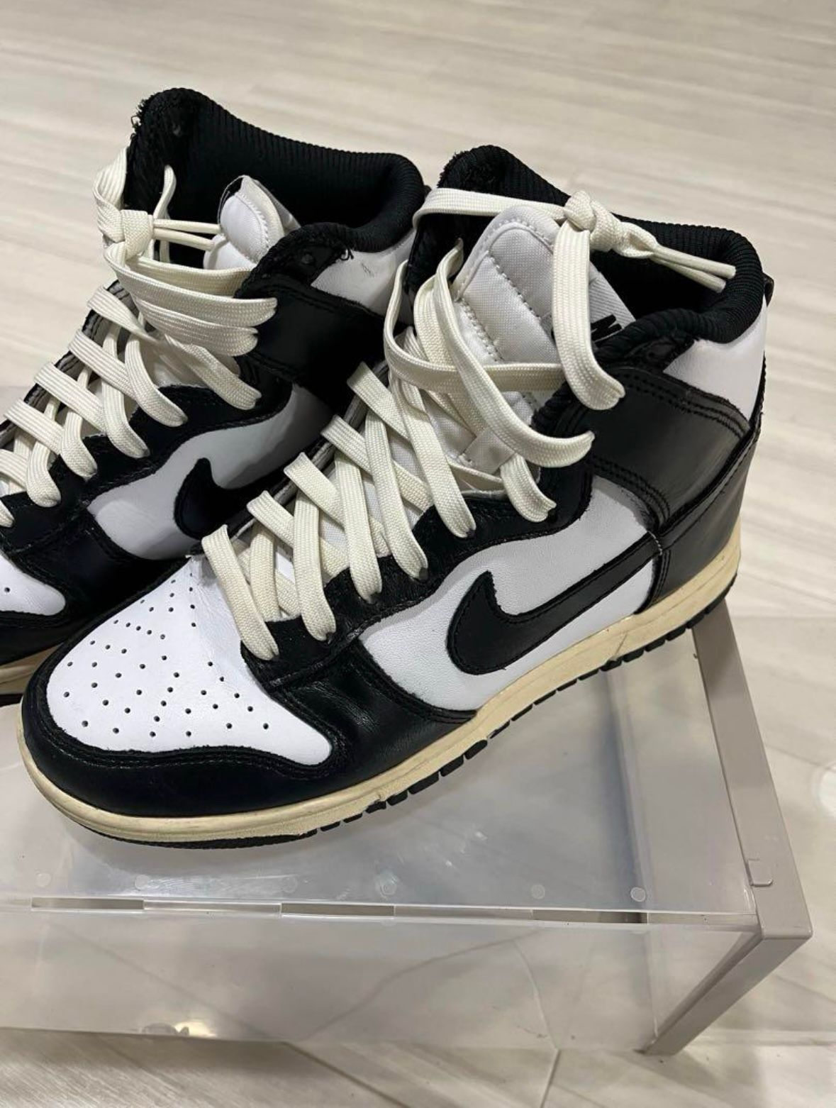 Nike Women's Dunk High "Vintage Black"