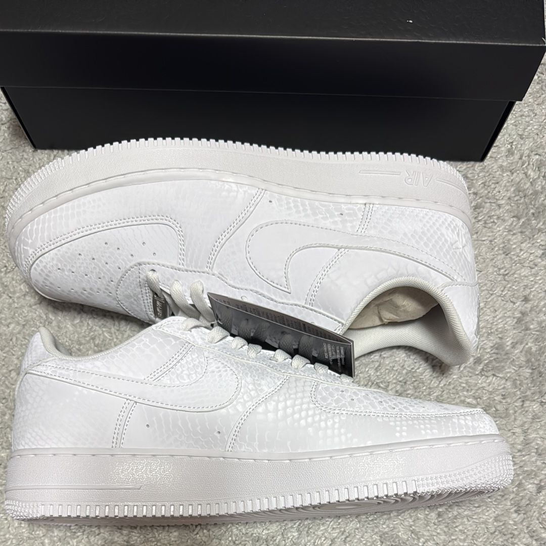 Kobe Bryant × Nike Air Force 1 Low "White"