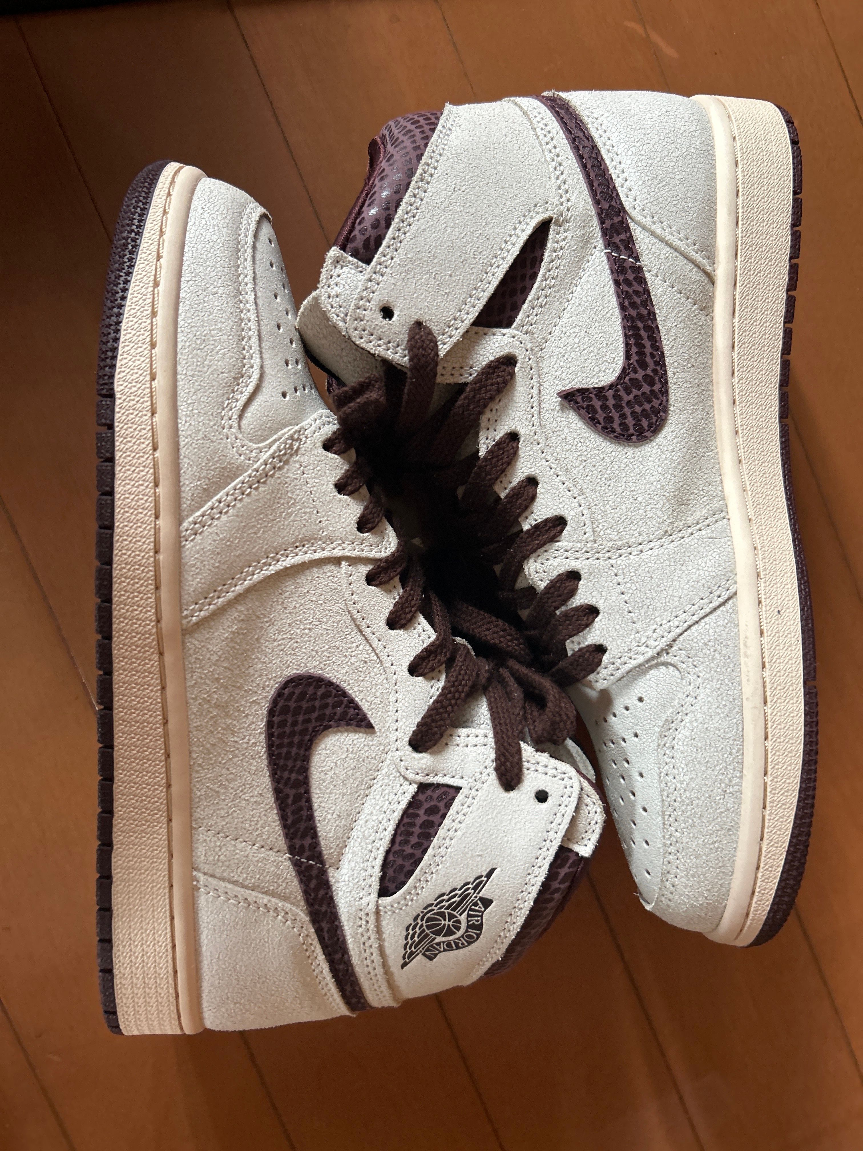 A Ma Maniere × Nike Air Jordan 1 Retro High OG "Sail and Burgundy"