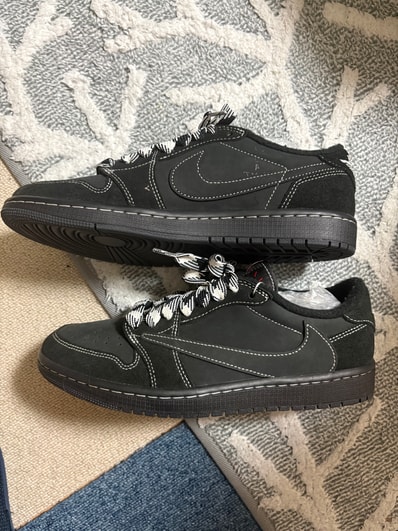 Travis Scott × Nike Air Jordan 1 Low OG SP "Black Phantom"