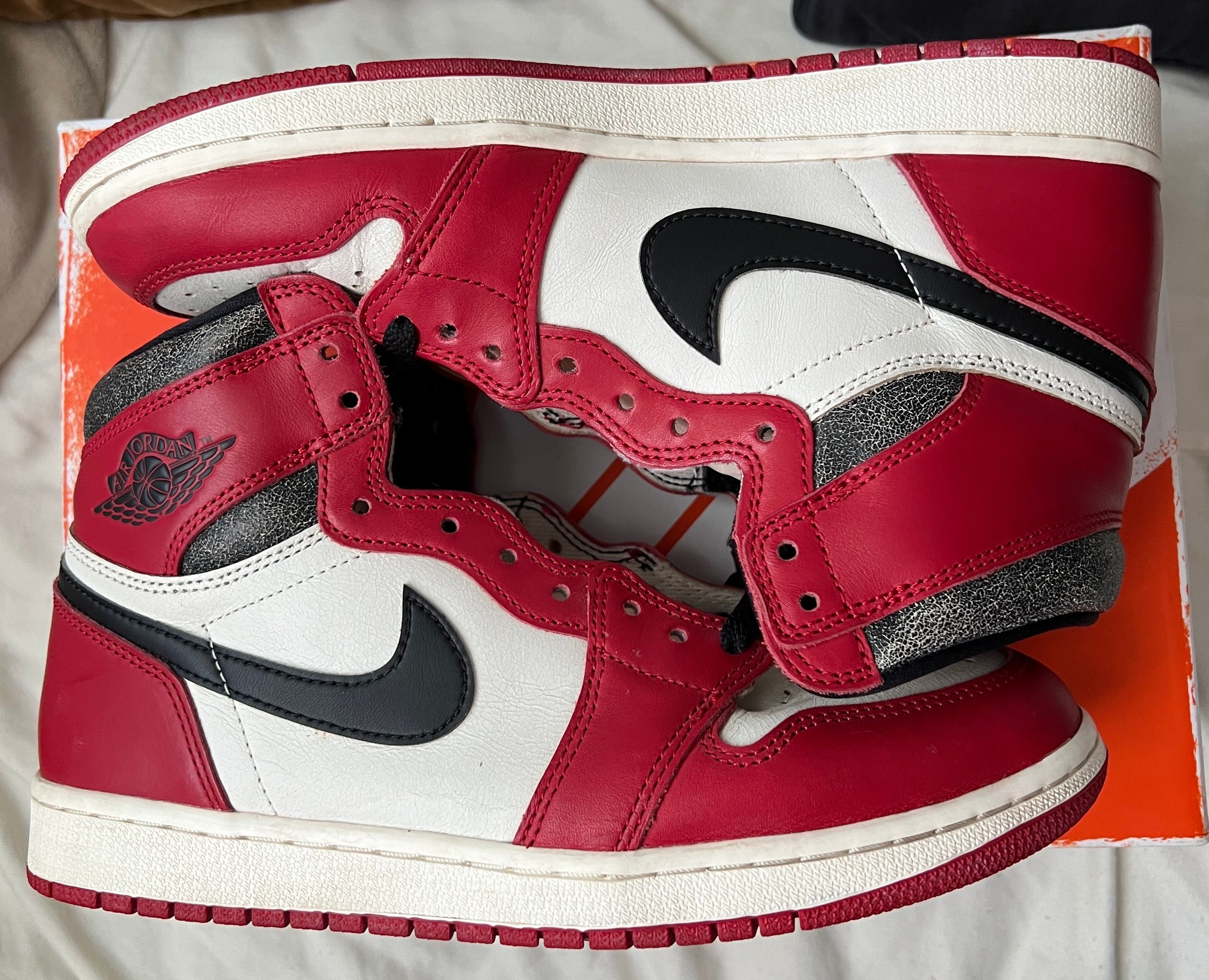 Nike Air Jordan 1 High OG "Lost & Found/Chicago"